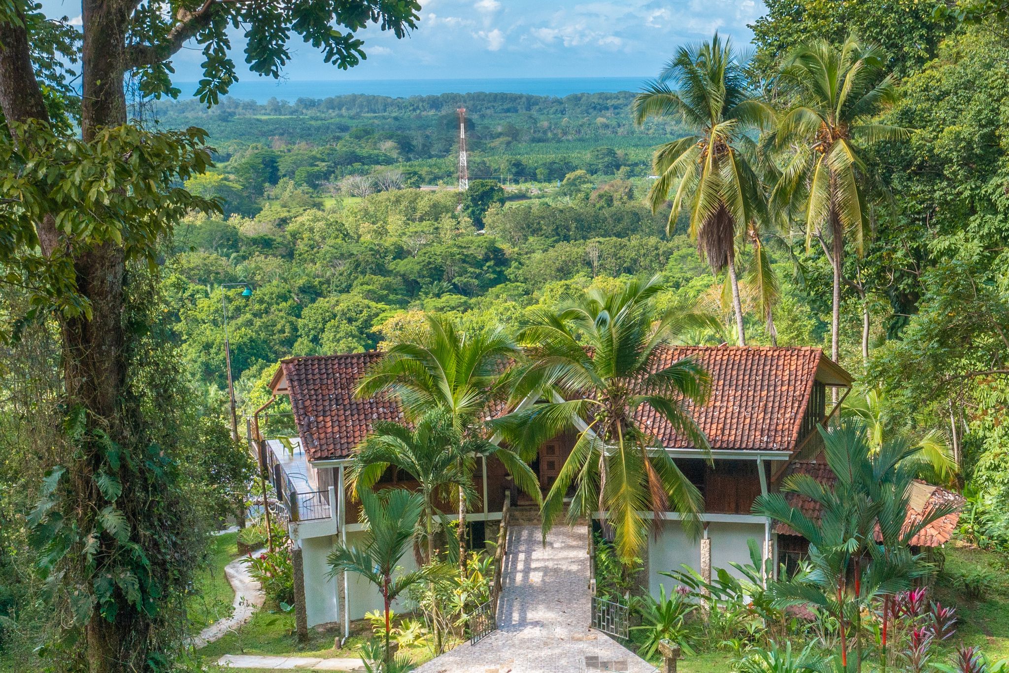 9 bed Single Family Homes For Sale in Manuel Antonio, Puntarenas - thumb 1