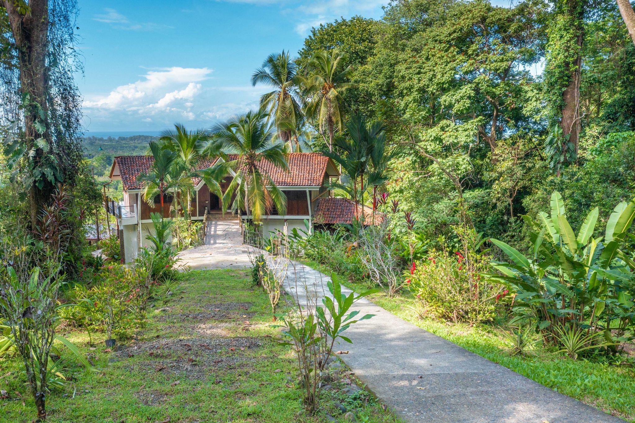 9 bed Single Family Homes For Sale in Manuel Antonio, Puntarenas - thumb 6