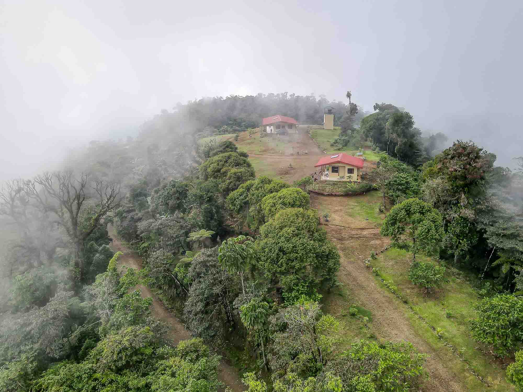 4 bed Single Family Homes For Sale in Manuel Antonio, Puntarenas - thumb 12