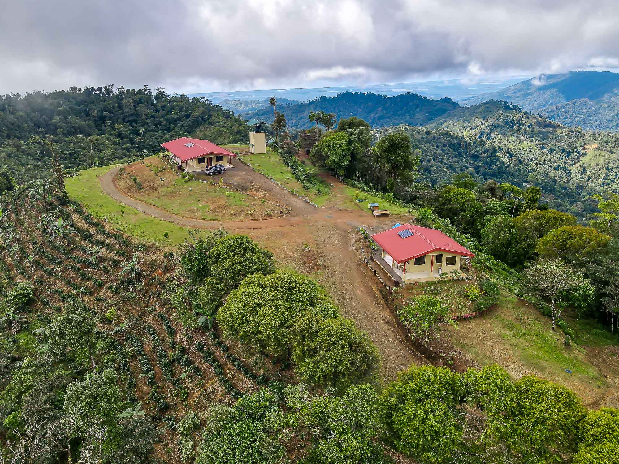 4 bed Single Family Homes For Sale in Manuel Antonio, Puntarenas - thumb 6