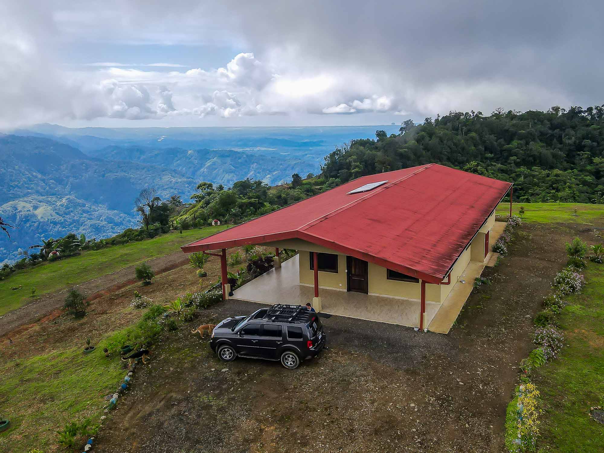 4 bed Single Family Homes For Sale in Manuel Antonio, Puntarenas - thumb 11