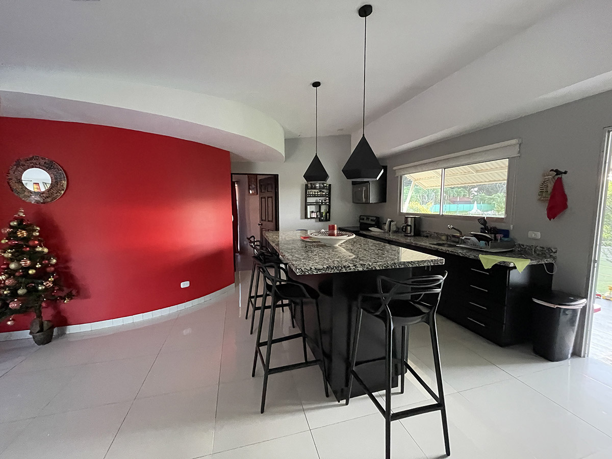 42 bed Single Family Homes For Sale in La Garita, Alajuela - thumb 28