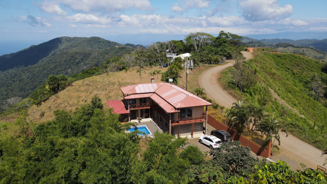 5 bed Single Family Homes For Sale in Jaco, Puntarenas - thumb 11