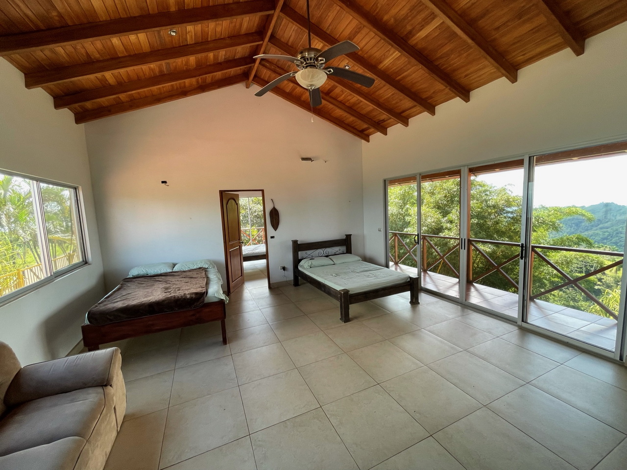 5 bed Single Family Homes For Sale in Jaco, Puntarenas - thumb 14