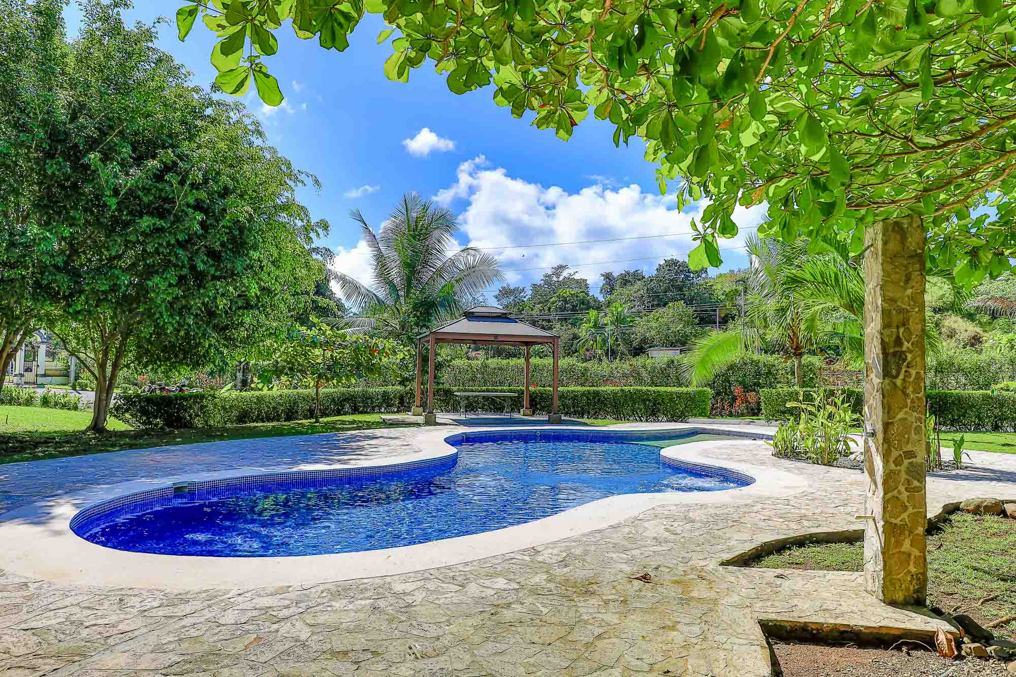 3 bed Single Family Homes For Sale in Manuel Antonio, Puntarenas - thumb 5