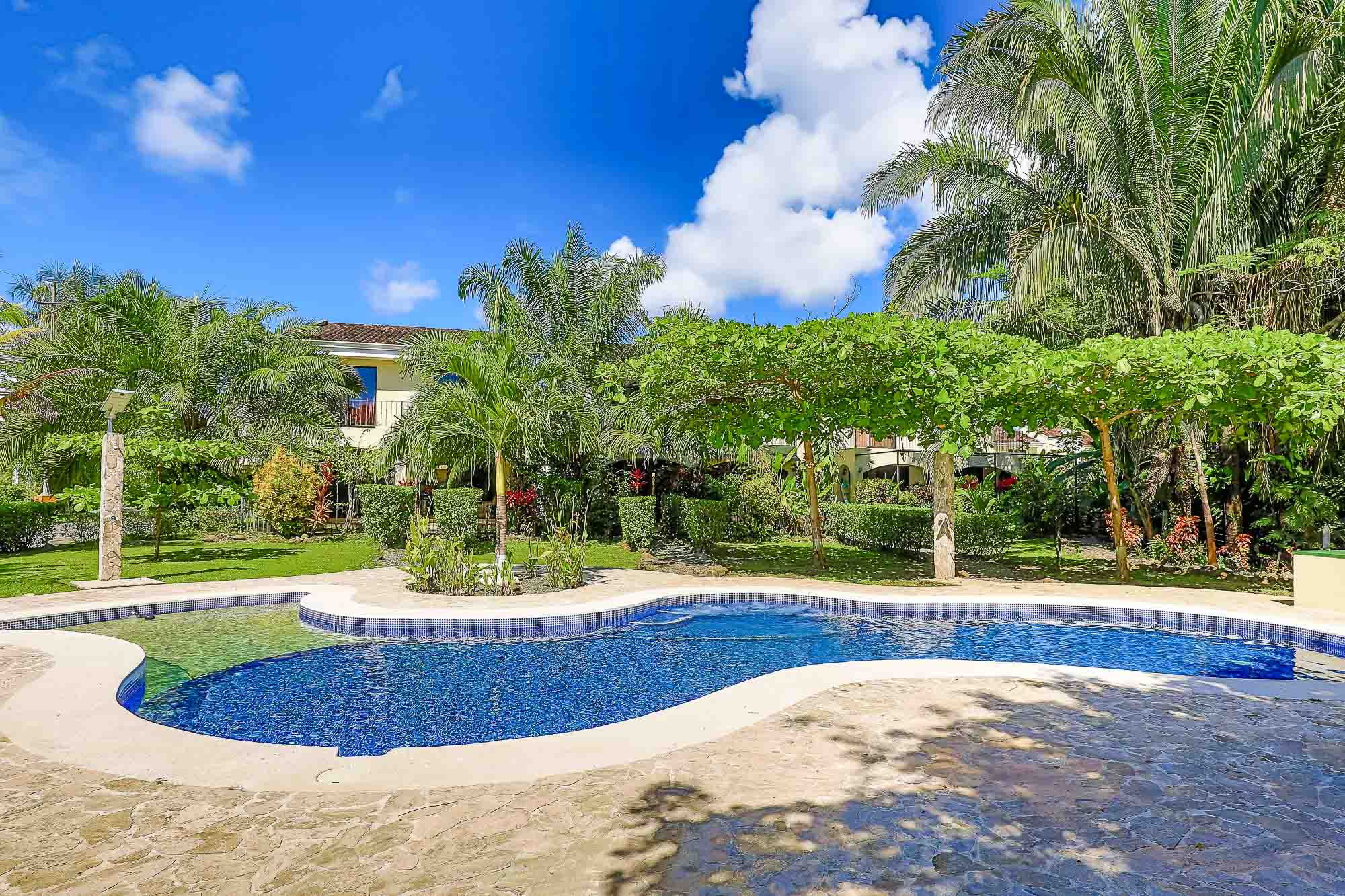 3 bed Single Family Homes For Sale in Manuel Antonio, Puntarenas - thumb 4