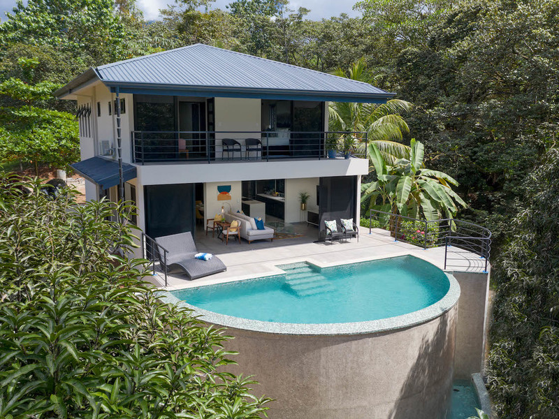 5 bed Single Family Homes For Sale in Ojochal, Puntarenas - 1