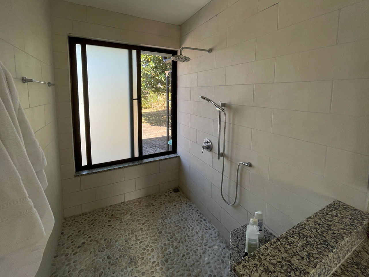 5 bed Single Family Homes For Sale in Atenas, Alajuela - thumb 21