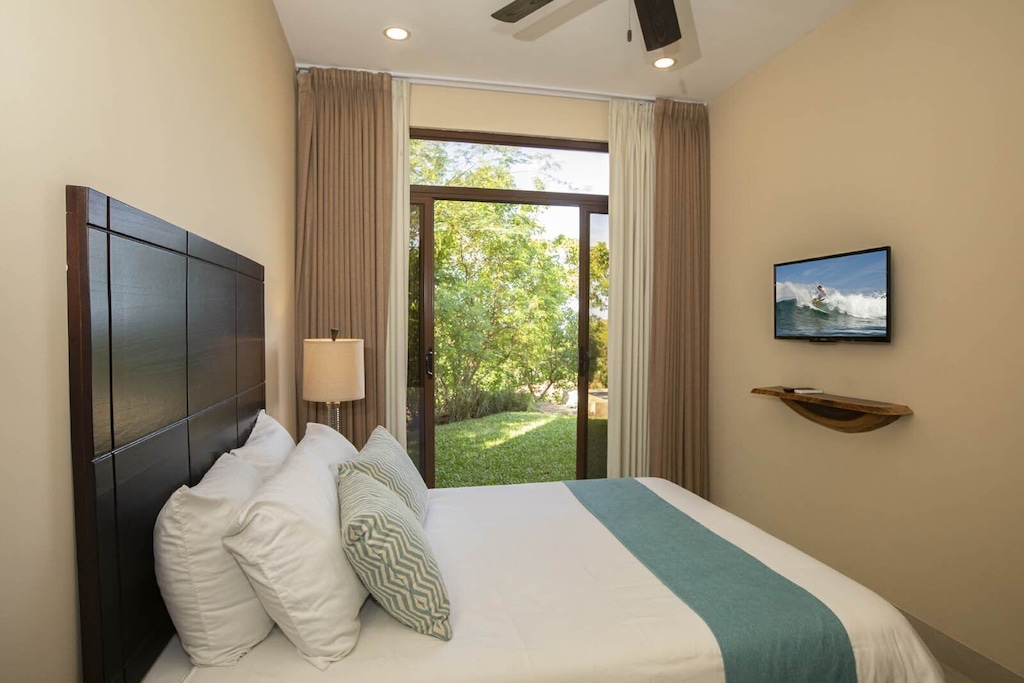 5 bed Condo For Rent in Playas Del Coco, Guanacaste - thumb 8