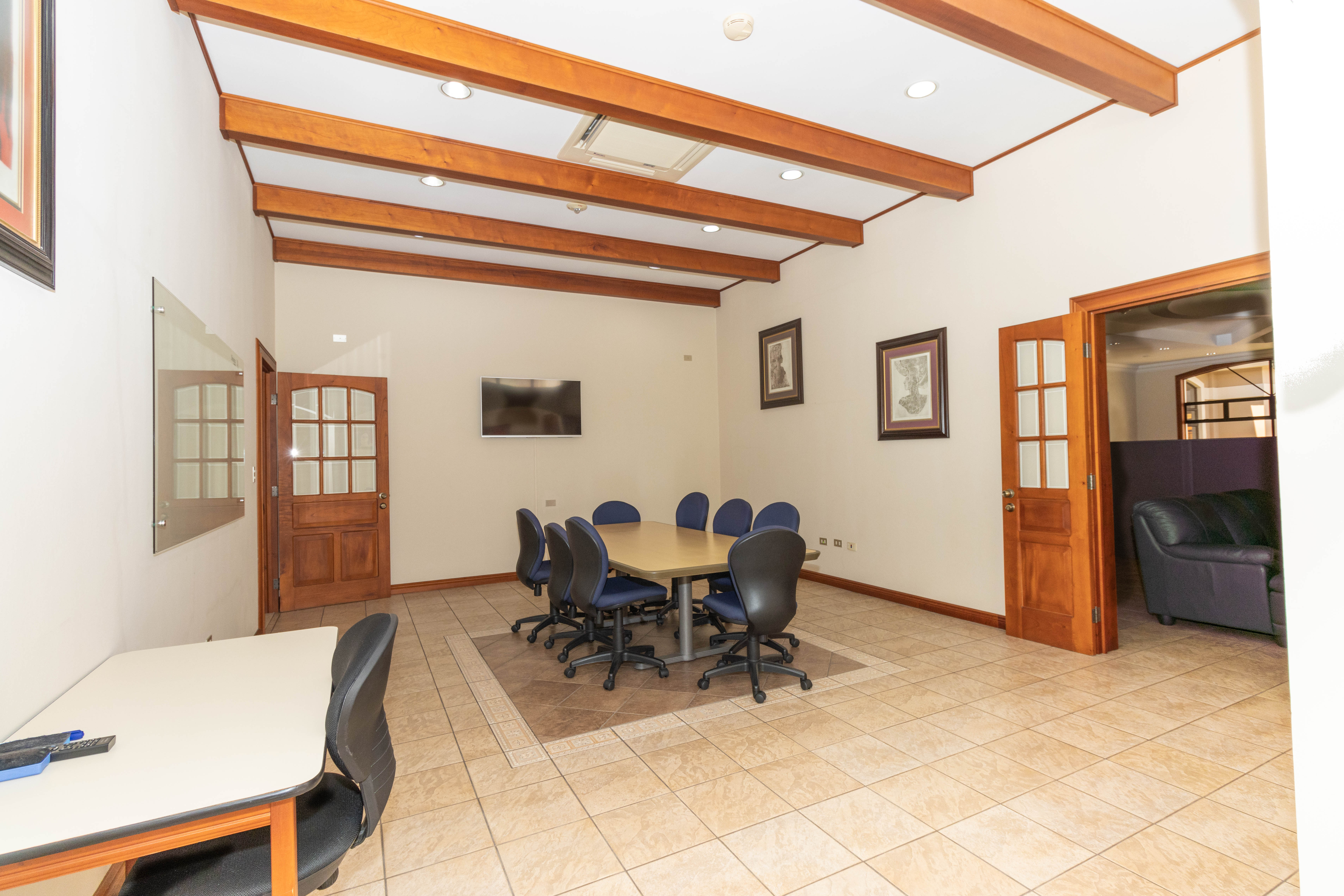 18 bed Commercial For Sale in Oriental, Cartago - thumb 20