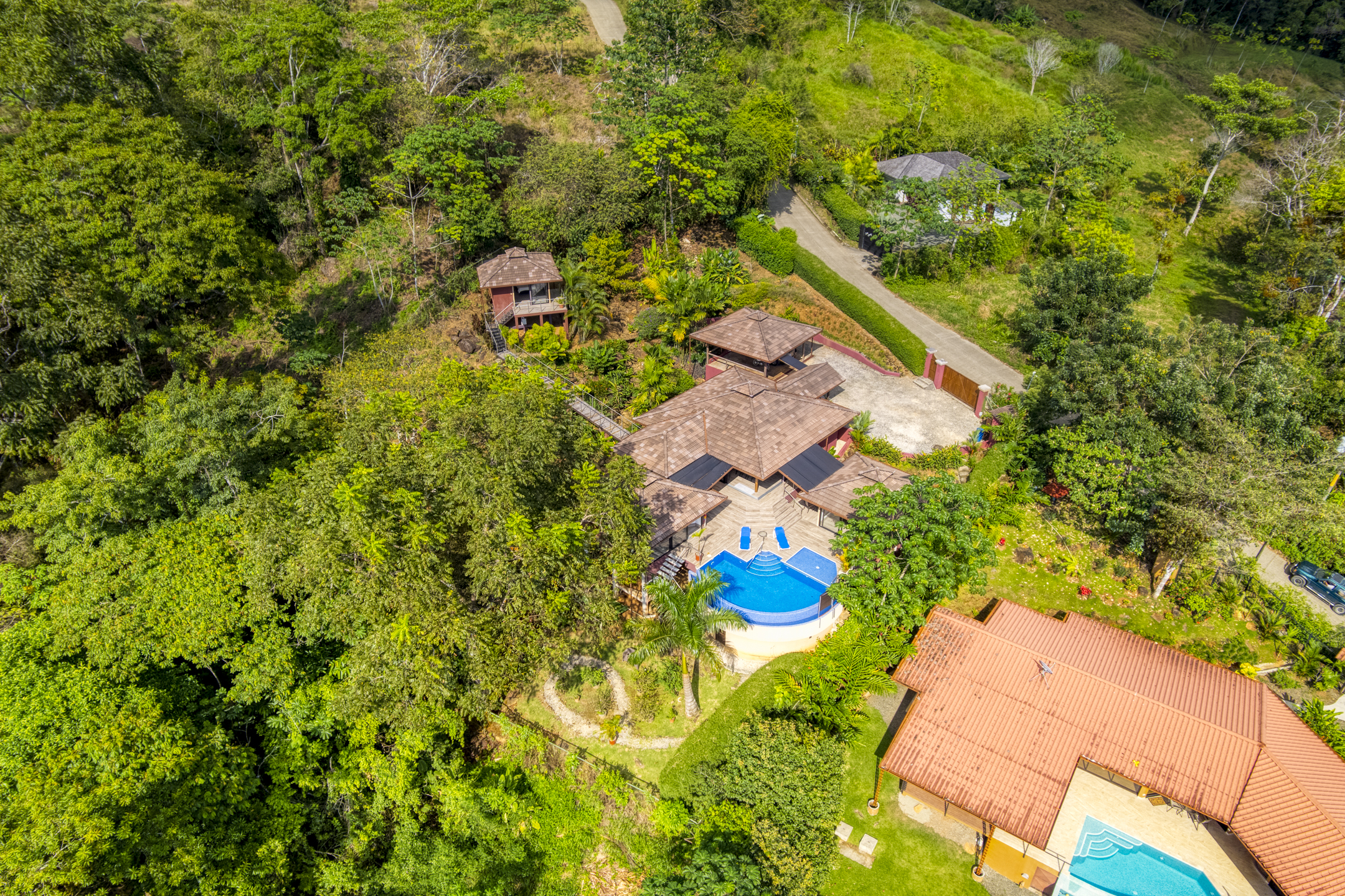 3 bed Single Family Homes For Sale in Dominical, Puntarenas - thumb 3