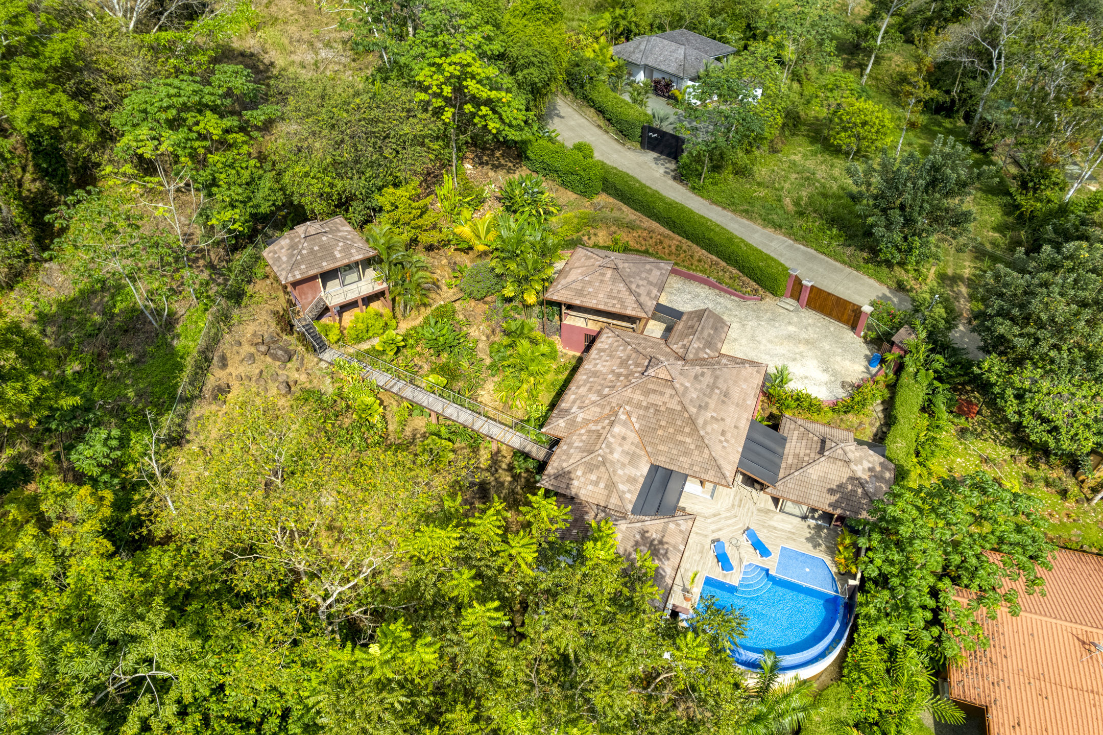 3 bed Single Family Homes For Sale in Dominical, Puntarenas - thumb 10