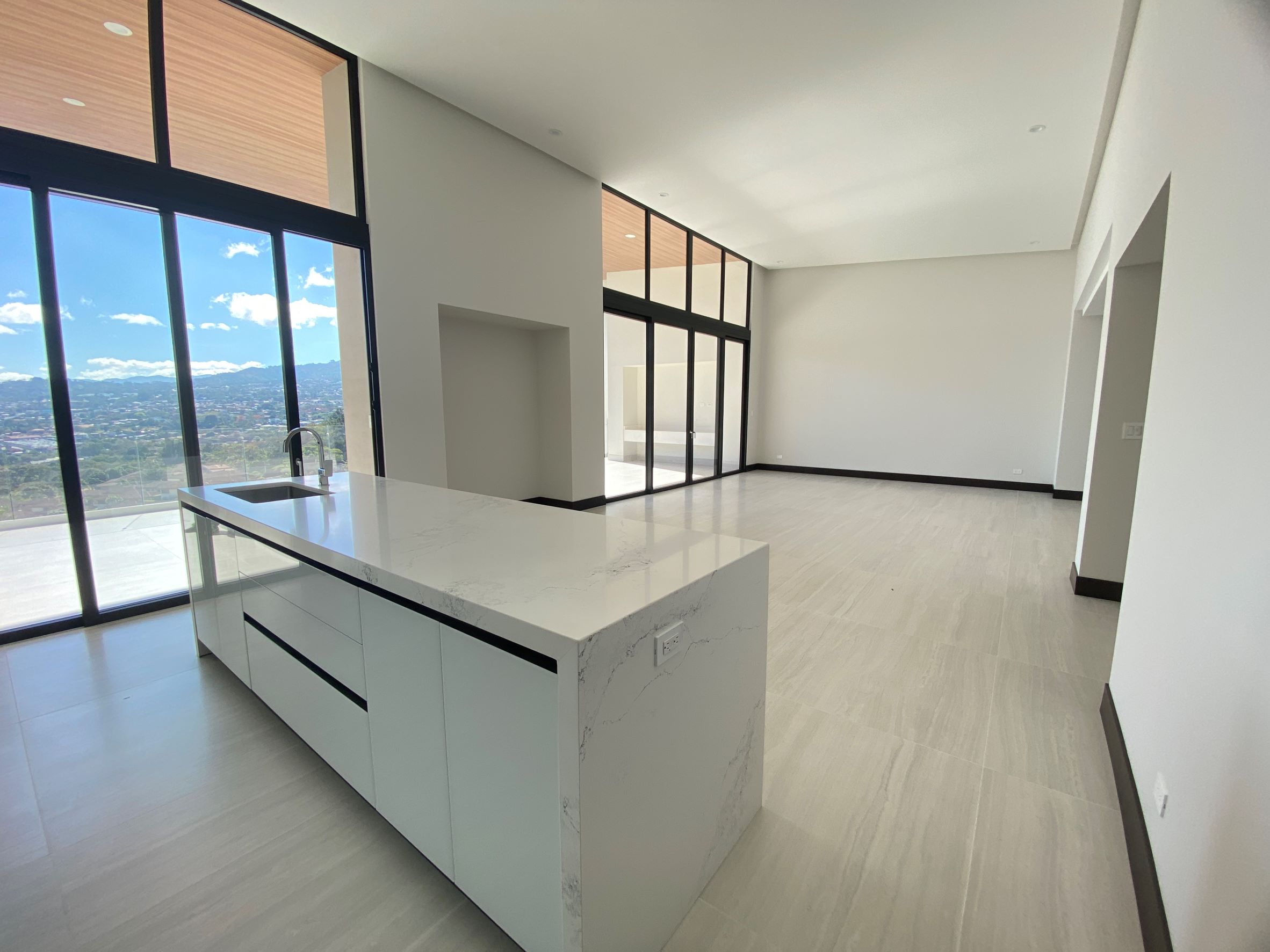 3 bed Apartment For Sale in Escazu, San Jose - thumb 8