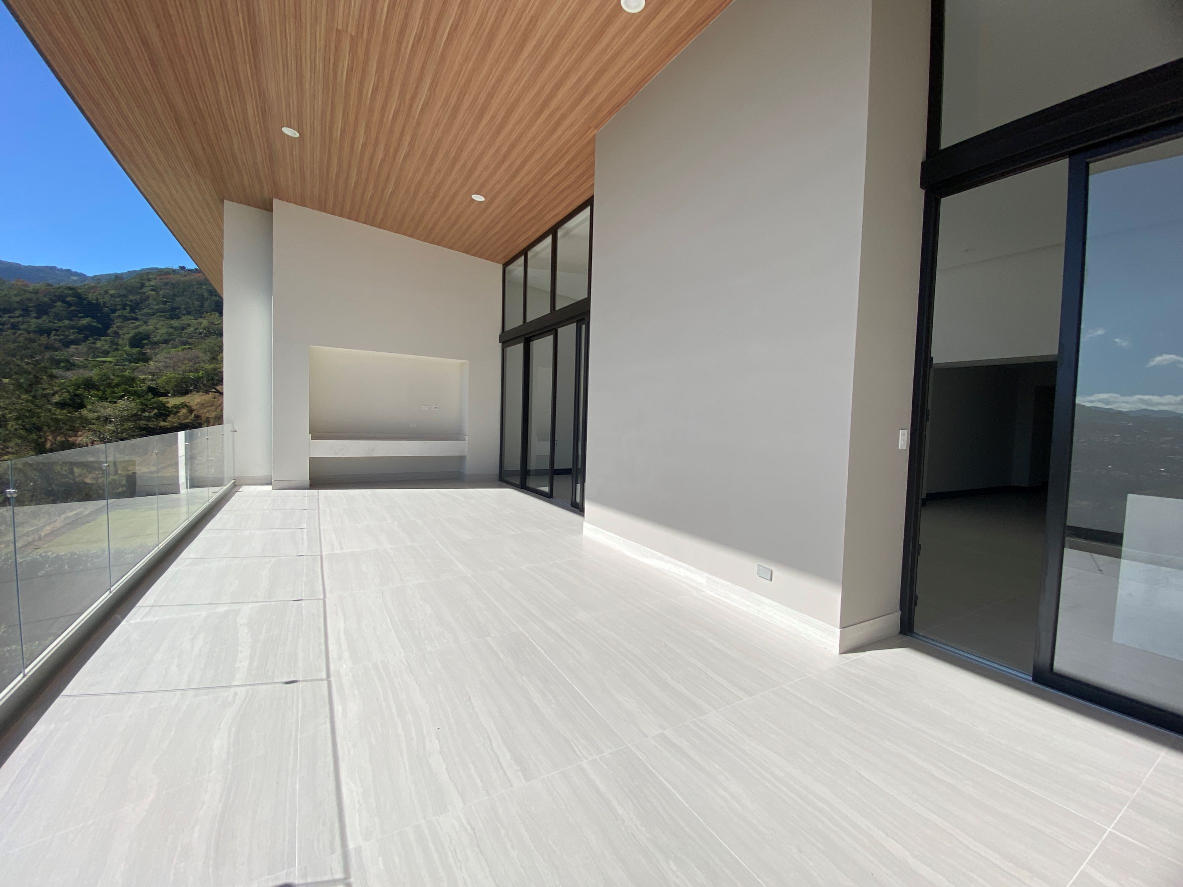3 bed Apartment For Sale in Escazu, San Jose - thumb 3