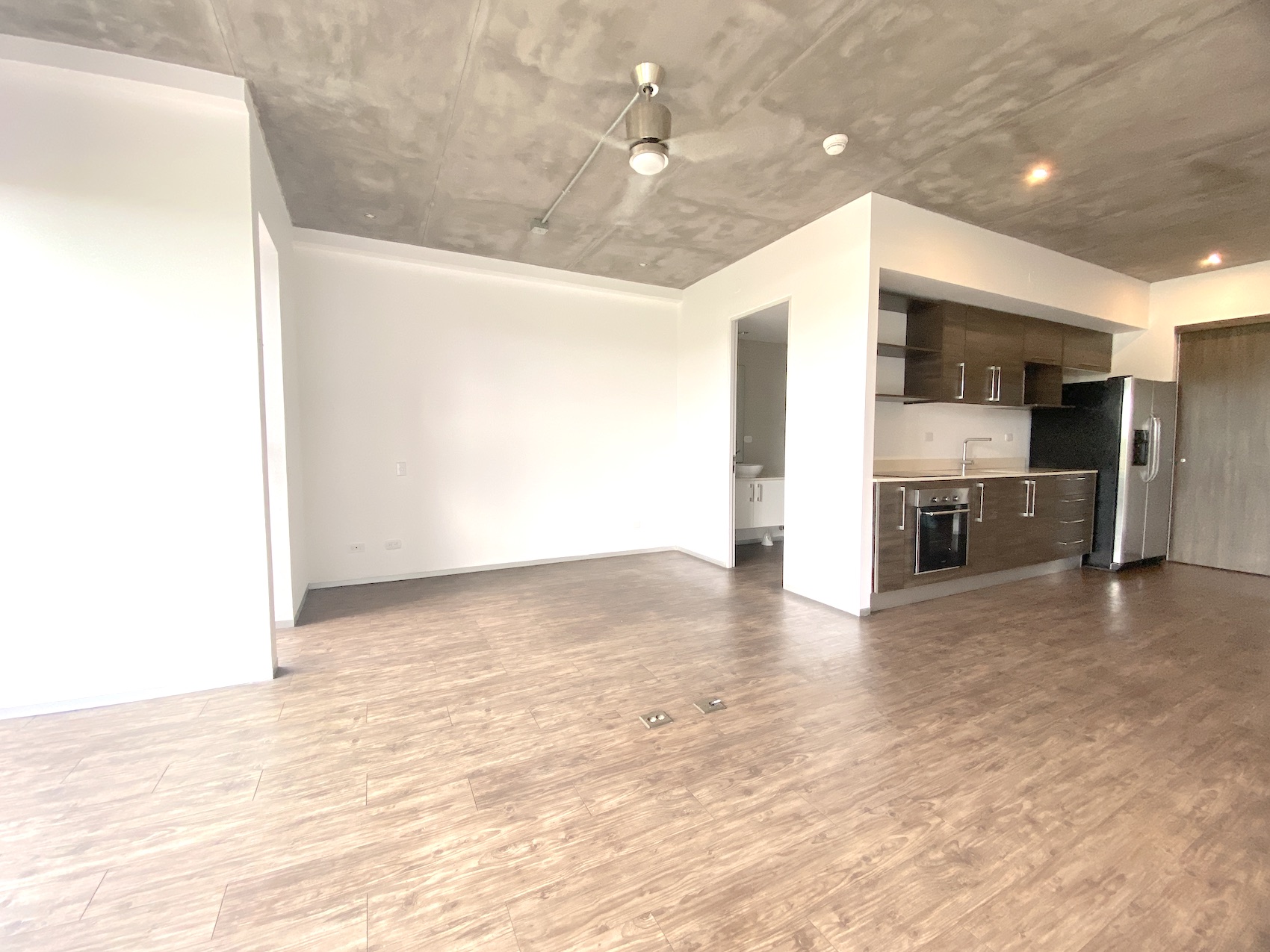 1 bed Apartment For Rent in Brasil De Mora, San Jose - thumb 5