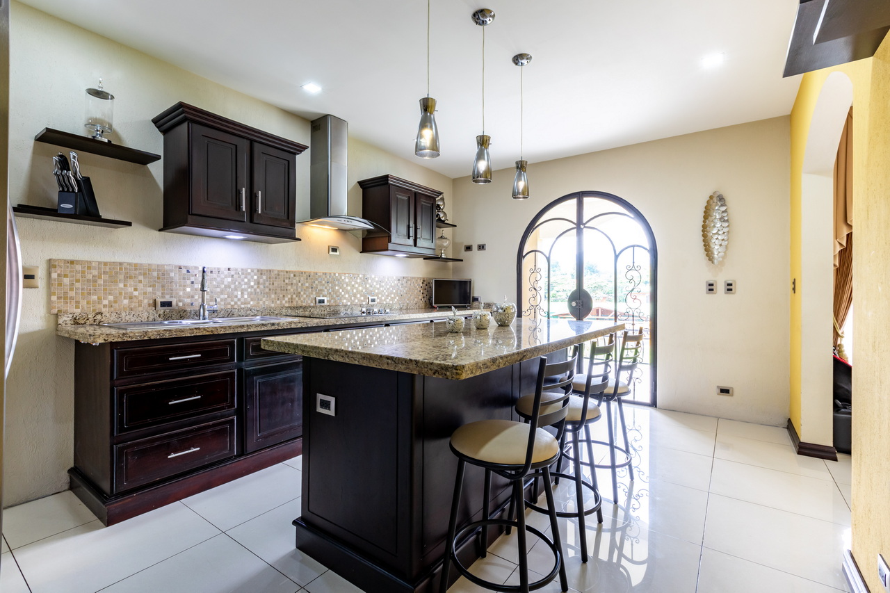 3 bed Single Family Homes For Sale in Palmares, Alajuela - thumb 18