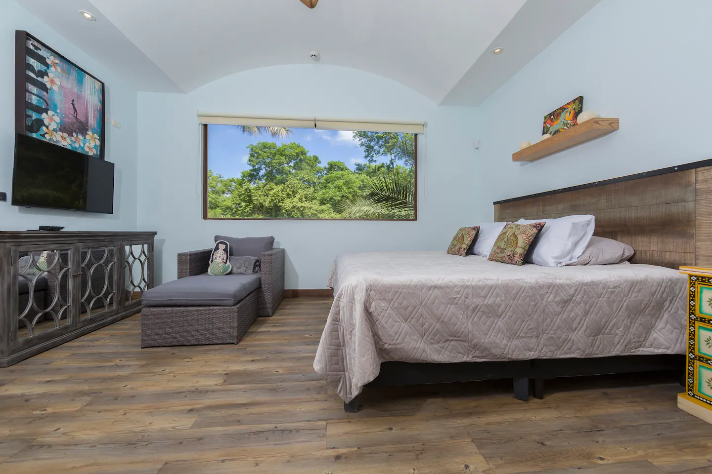 Featured property image