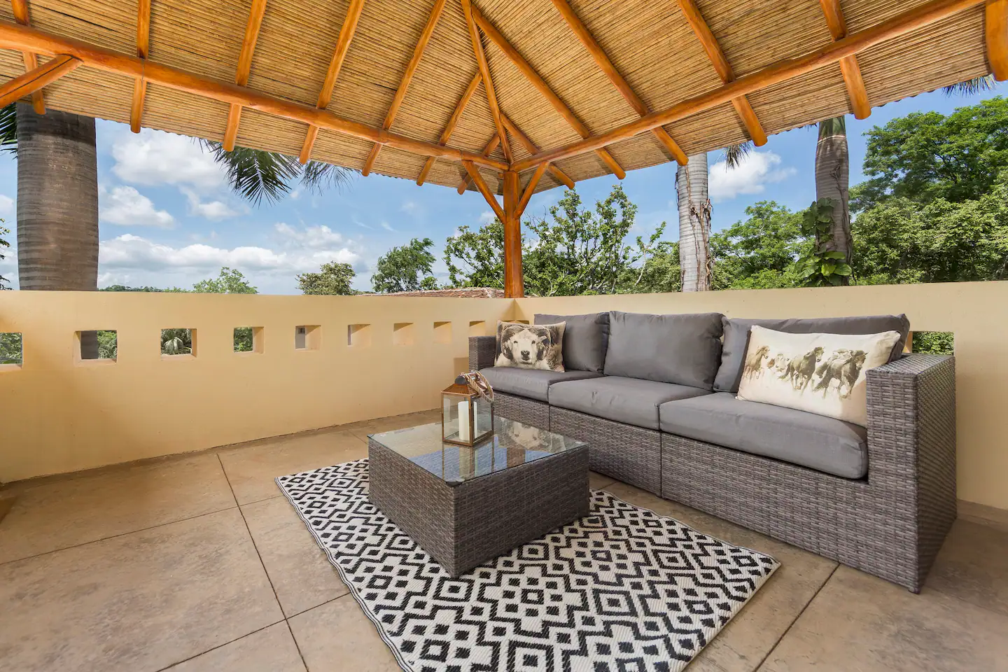 3 bed Single Family Homes For Sale in Tamarindo, Guanacaste - thumb 19