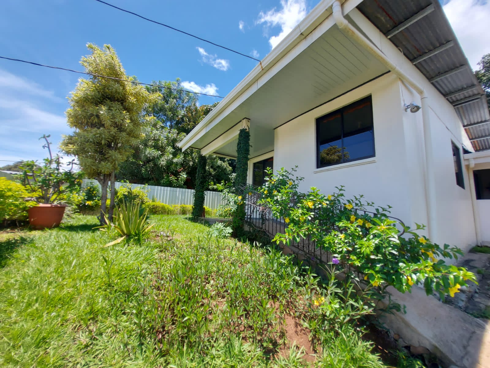 4 bed Single Family Homes For Sale in Atenas, Alajuela - thumb 18