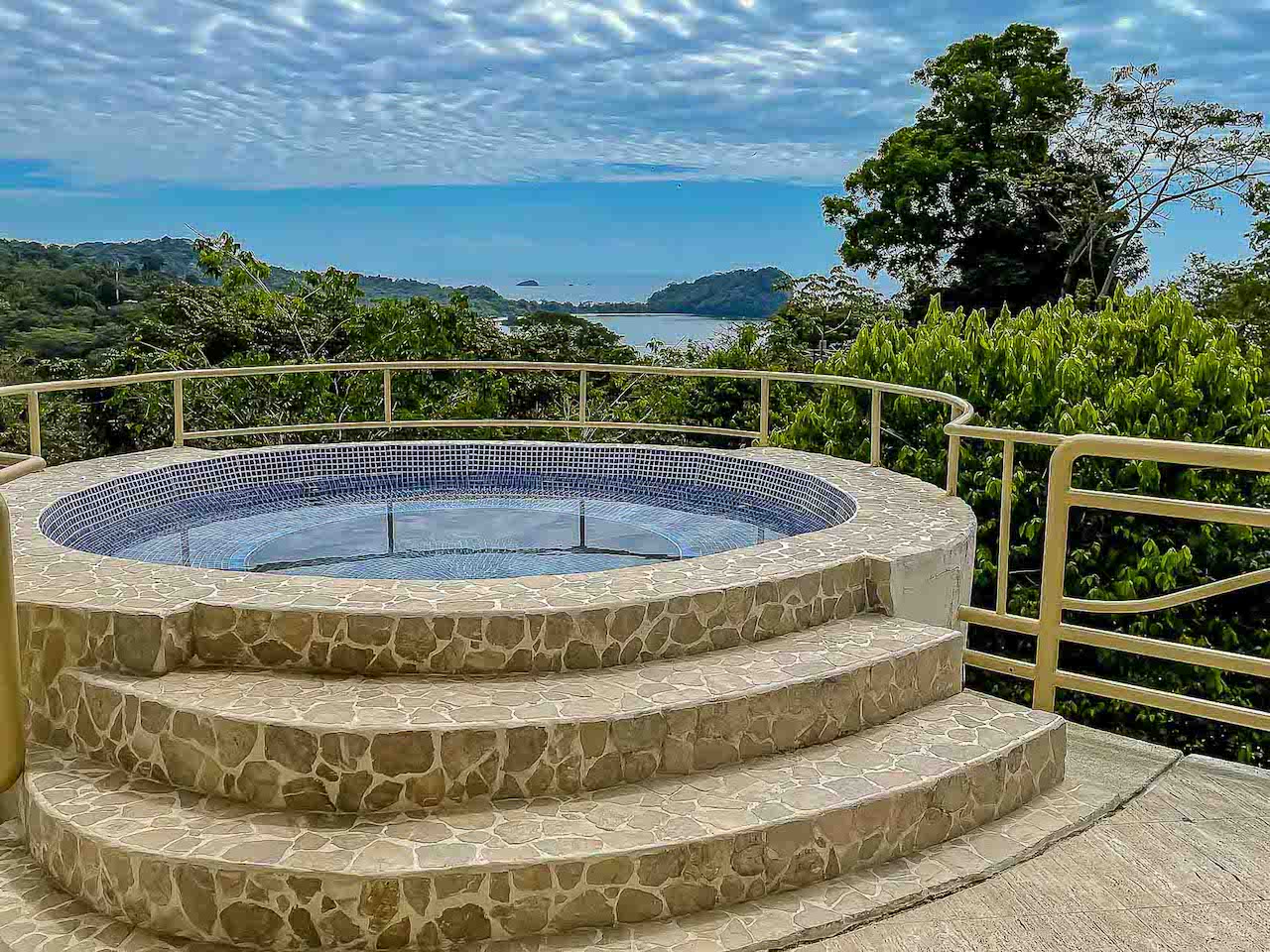 7 bed Single Family Homes For Sale in Manuel Antonio, Puntarenas - thumb 4