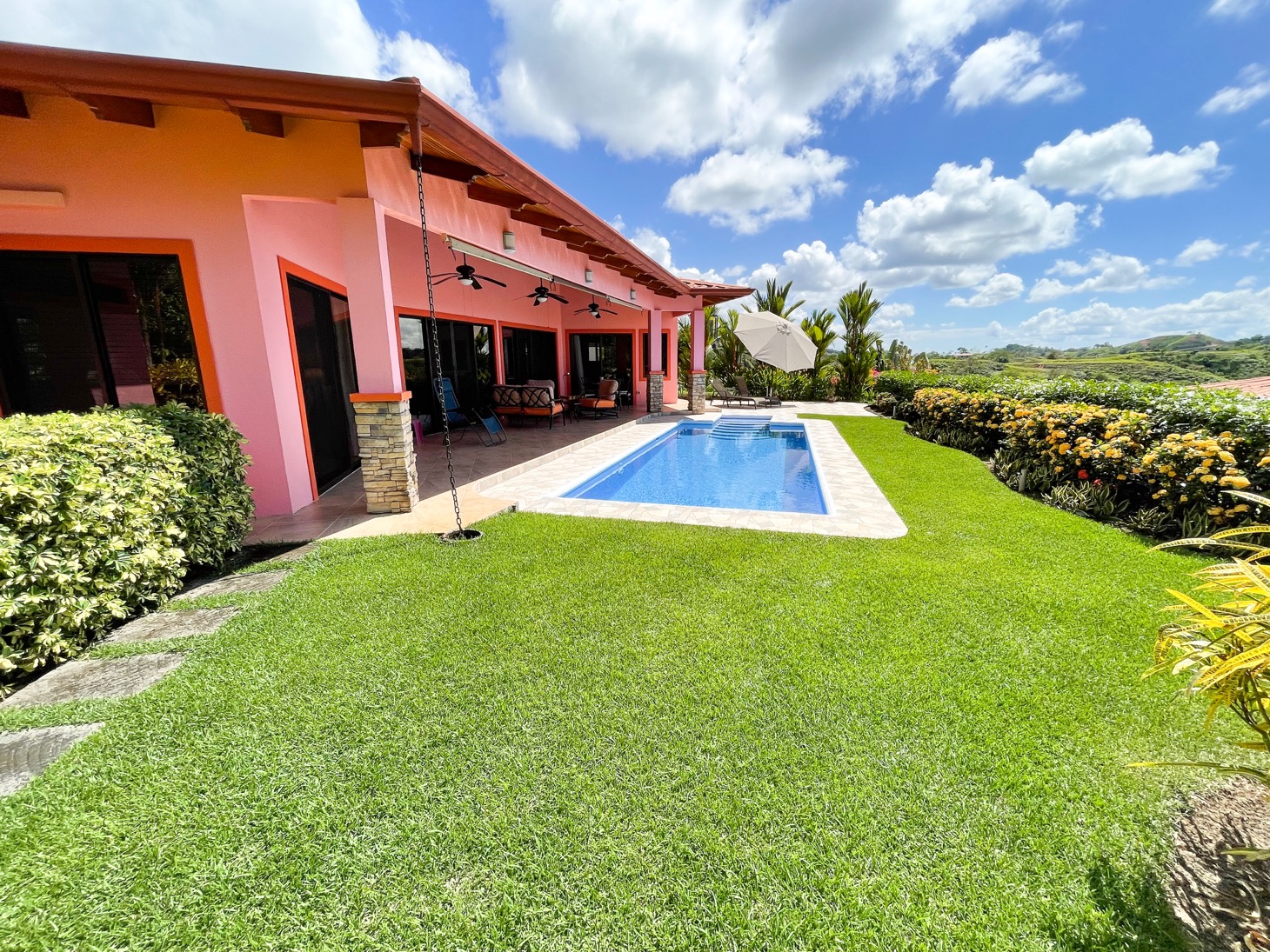 3 bed Single Family Homes For Sale in Ojochal, Puntarenas - thumb 17