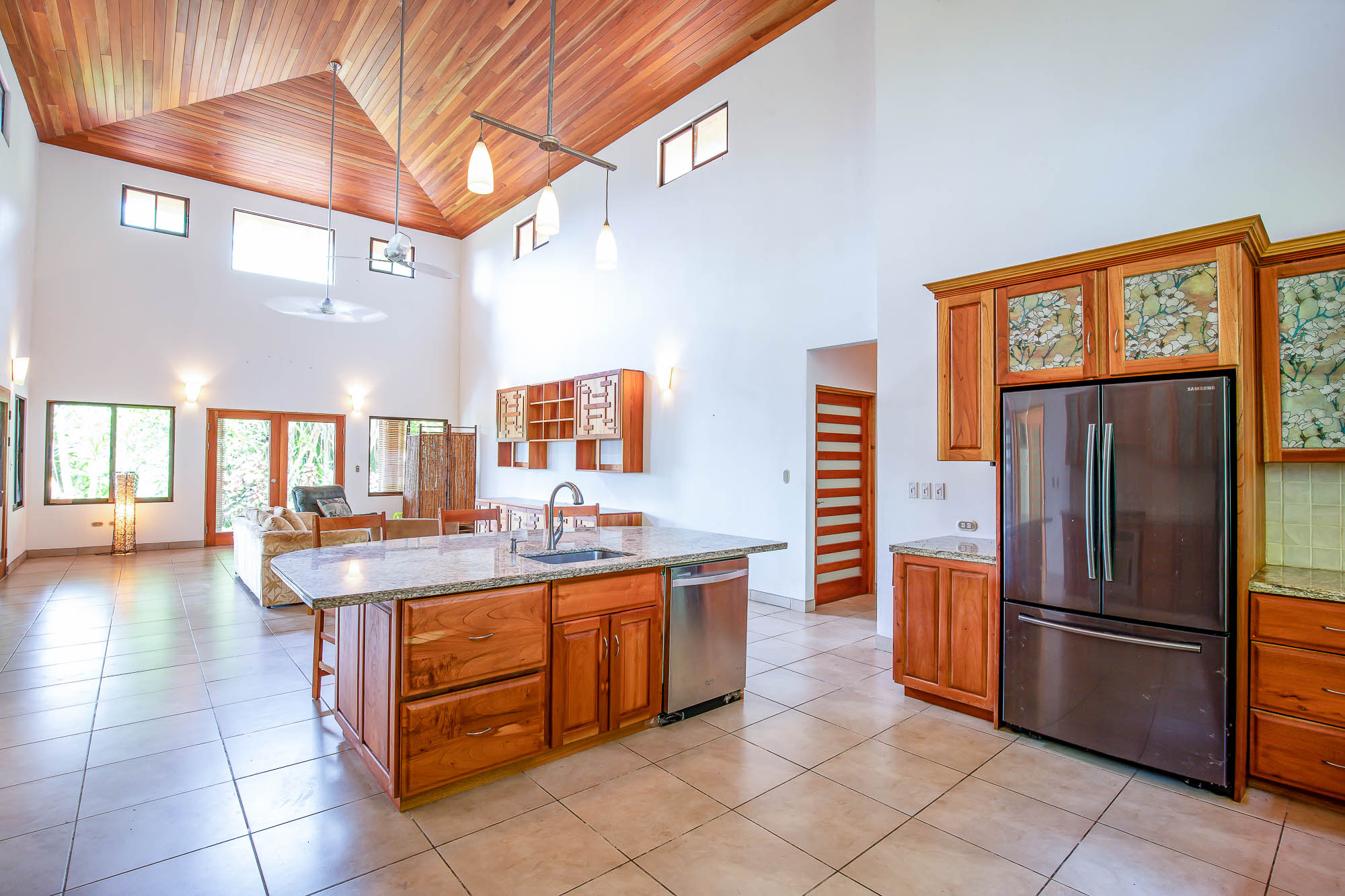 5 bed Single Family Homes For Sale in Dominical, Puntarenas - thumb 16