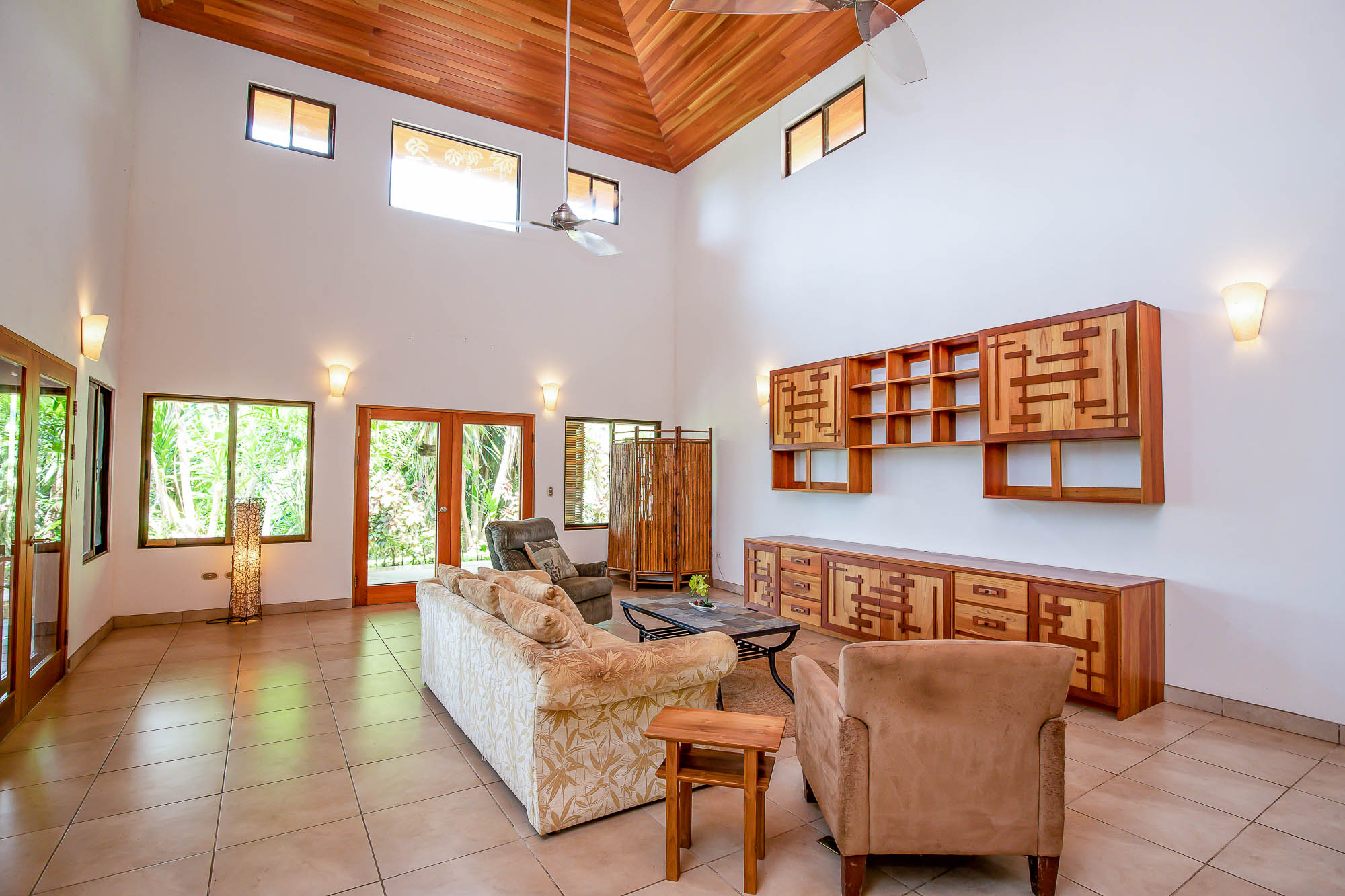 5 bed Single Family Homes For Sale in Dominical, Puntarenas - thumb 13