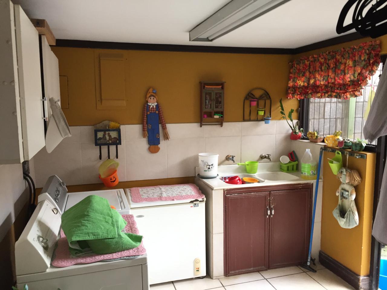 4 bed Single Family Homes For Sale in Escazu, San Jose - thumb 20