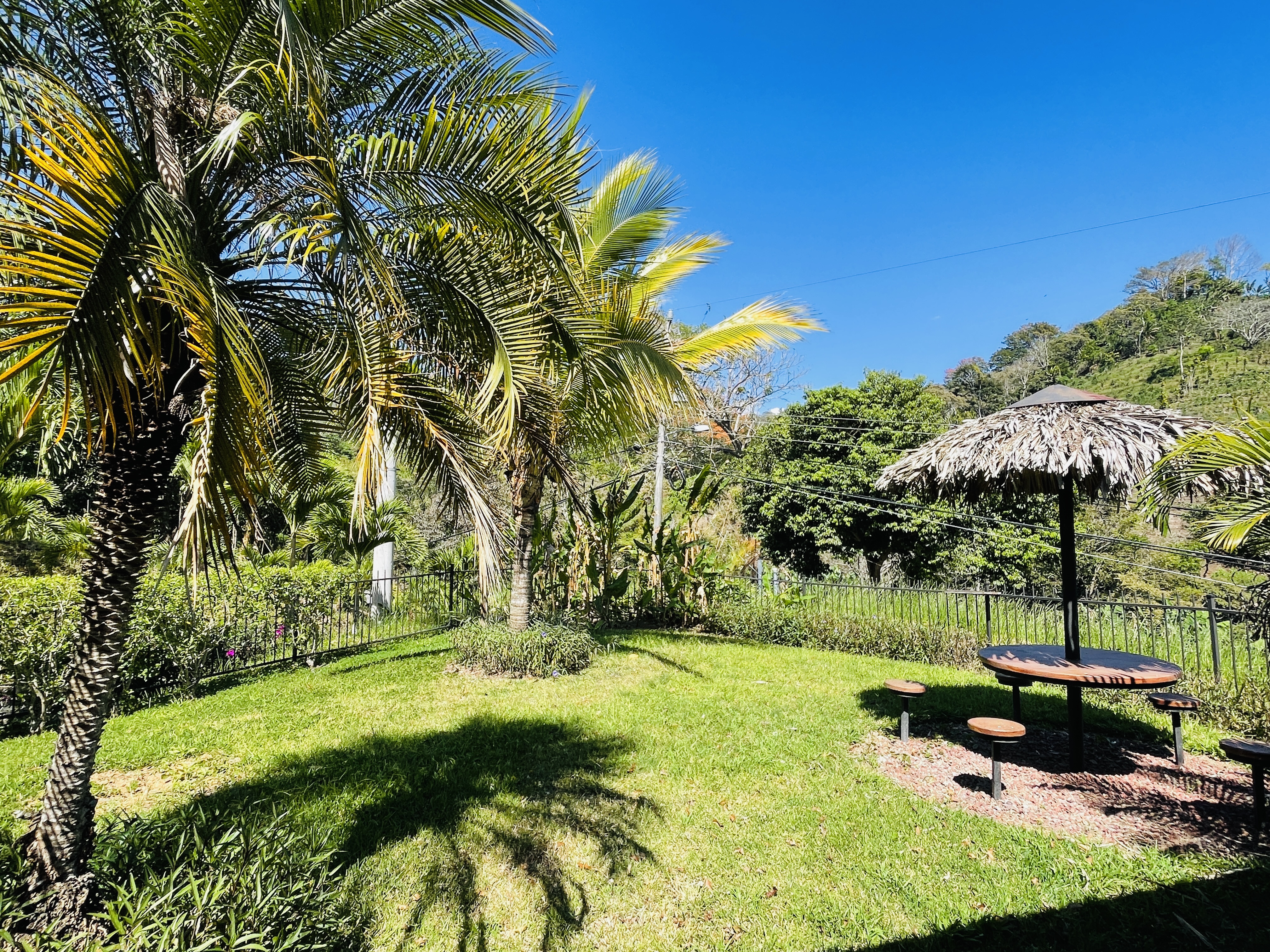 2 bed Single Family Homes For Sale in Atenas, Alajuela - thumb 2