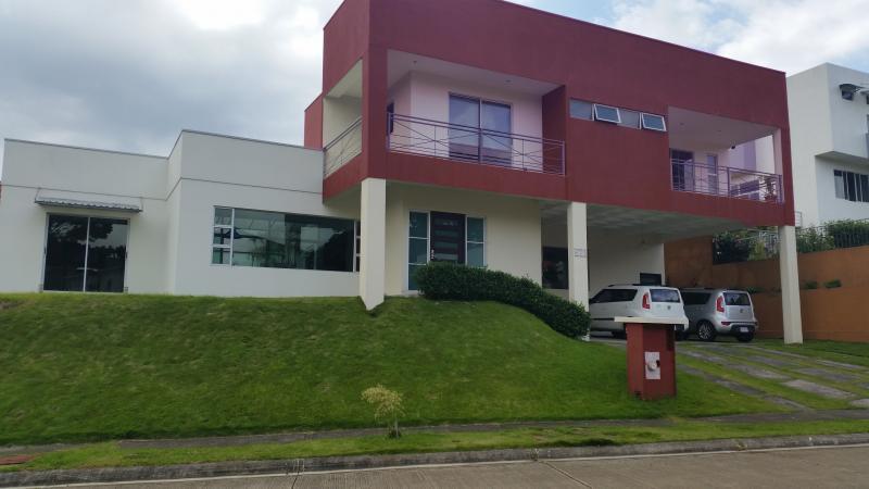 3 bed Condo For Sale in San Isidro, Heredia - thumb 1