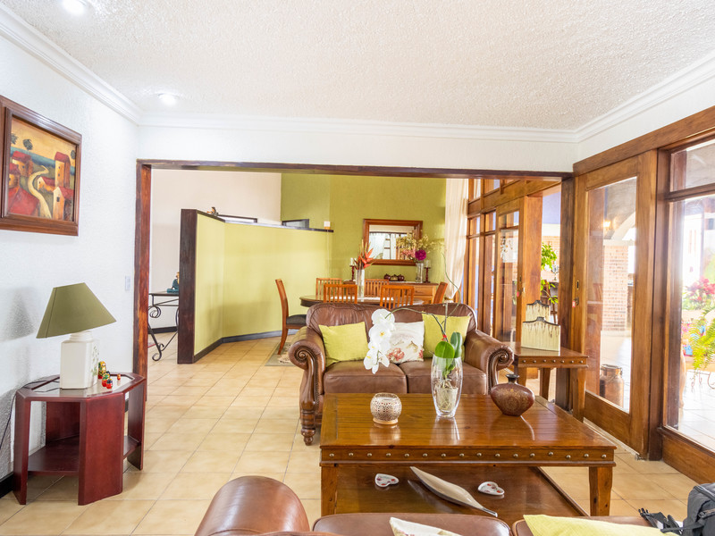 5 bed Single Family Homes For Sale in Curridabat, San Jose - 1