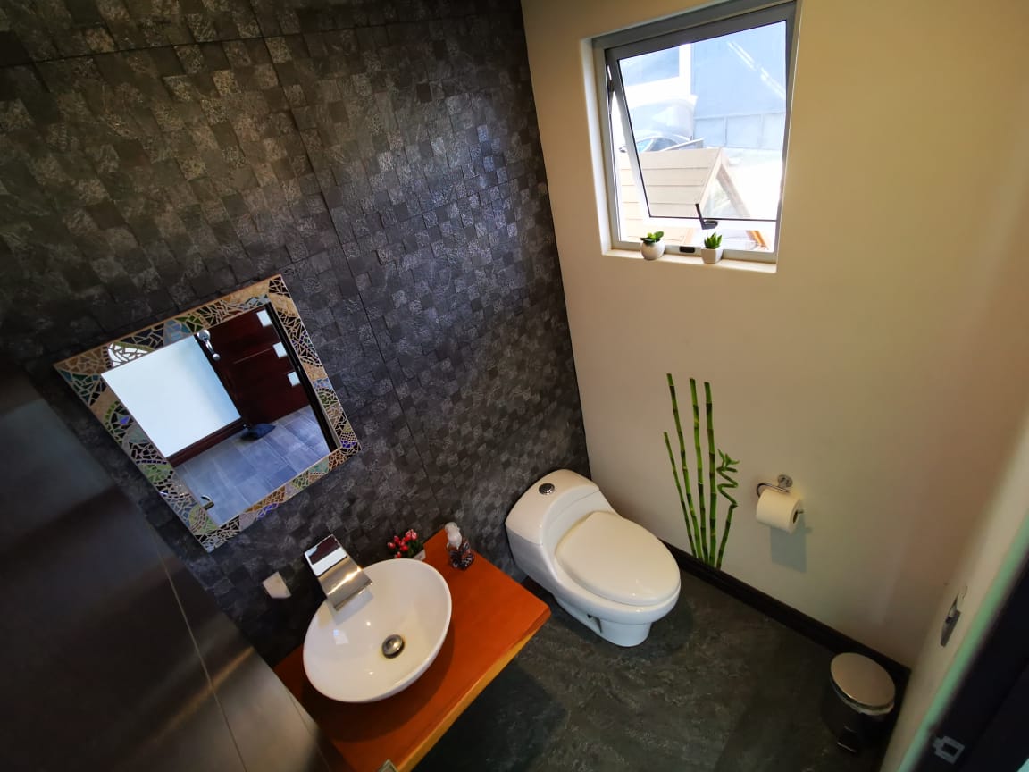 4 bed Single Family Homes For Sale in Curridabat, San Jose - thumb 10