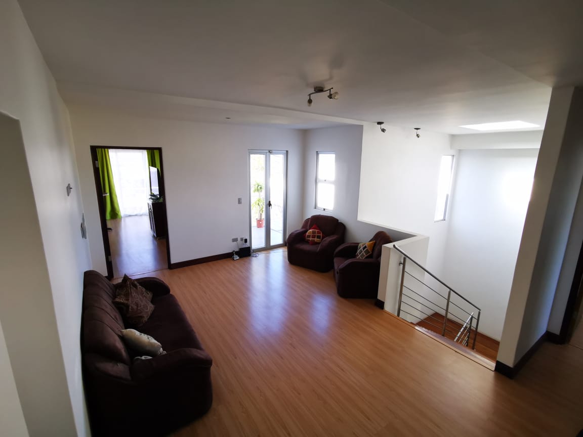 4 bed Single Family Homes For Sale in Curridabat, San Jose - thumb 6