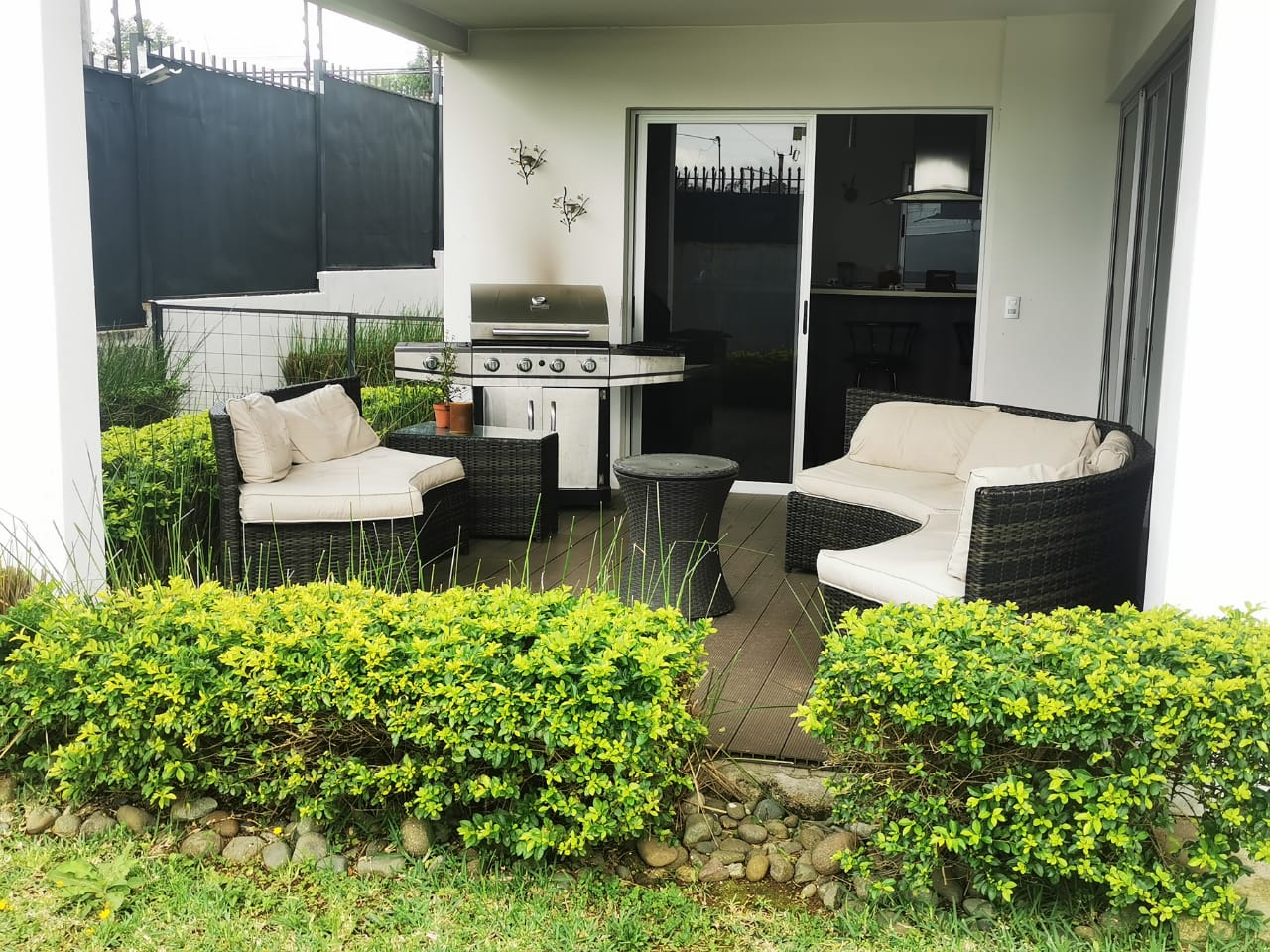 4 bed Single Family Homes For Sale in Curridabat, San Jose - thumb 14