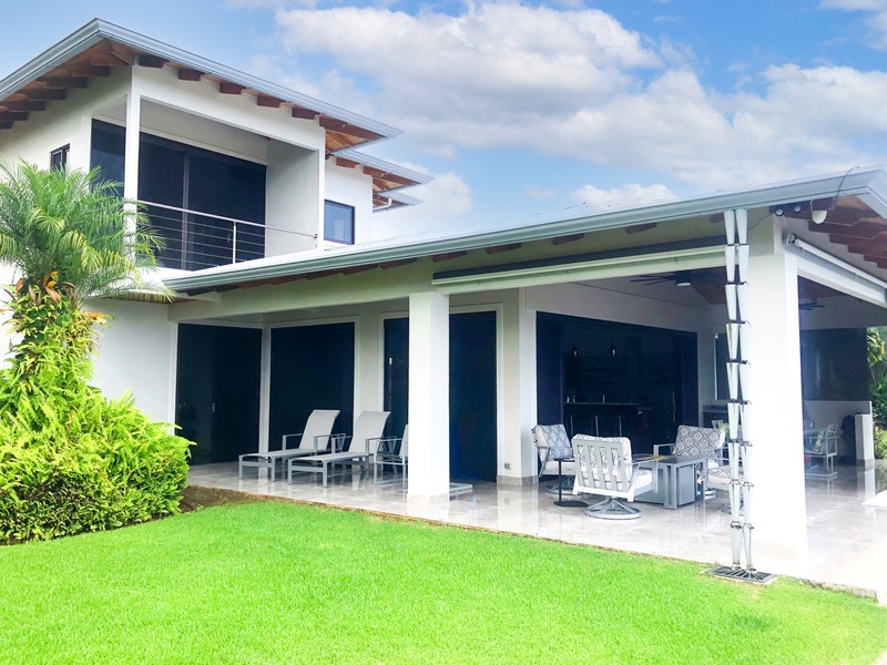 3 bed Single Family Homes For Sale in Ojochal, Puntarenas - 1