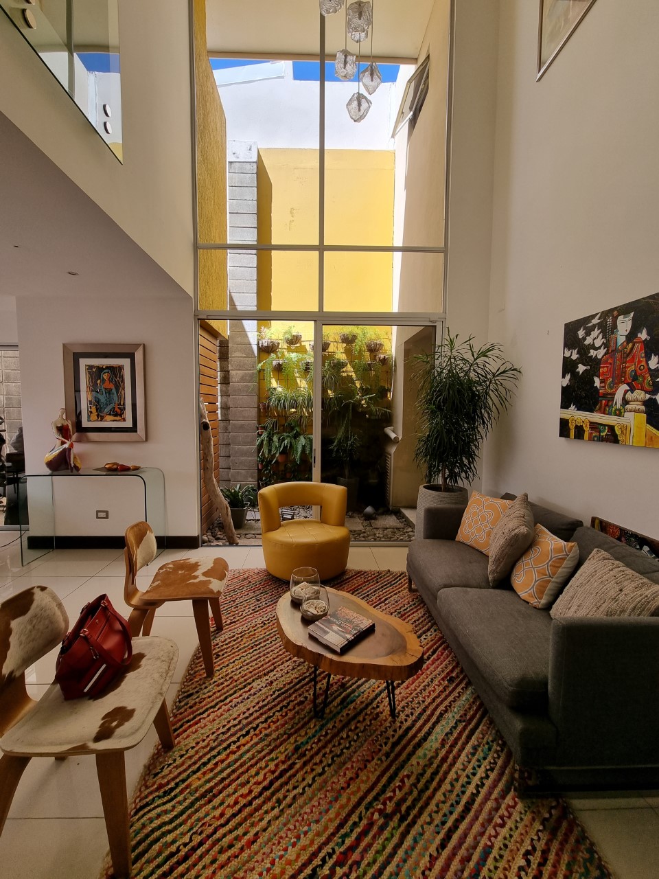 3 bed Condo For Sale in Santa Ana, San Jose - thumb 2