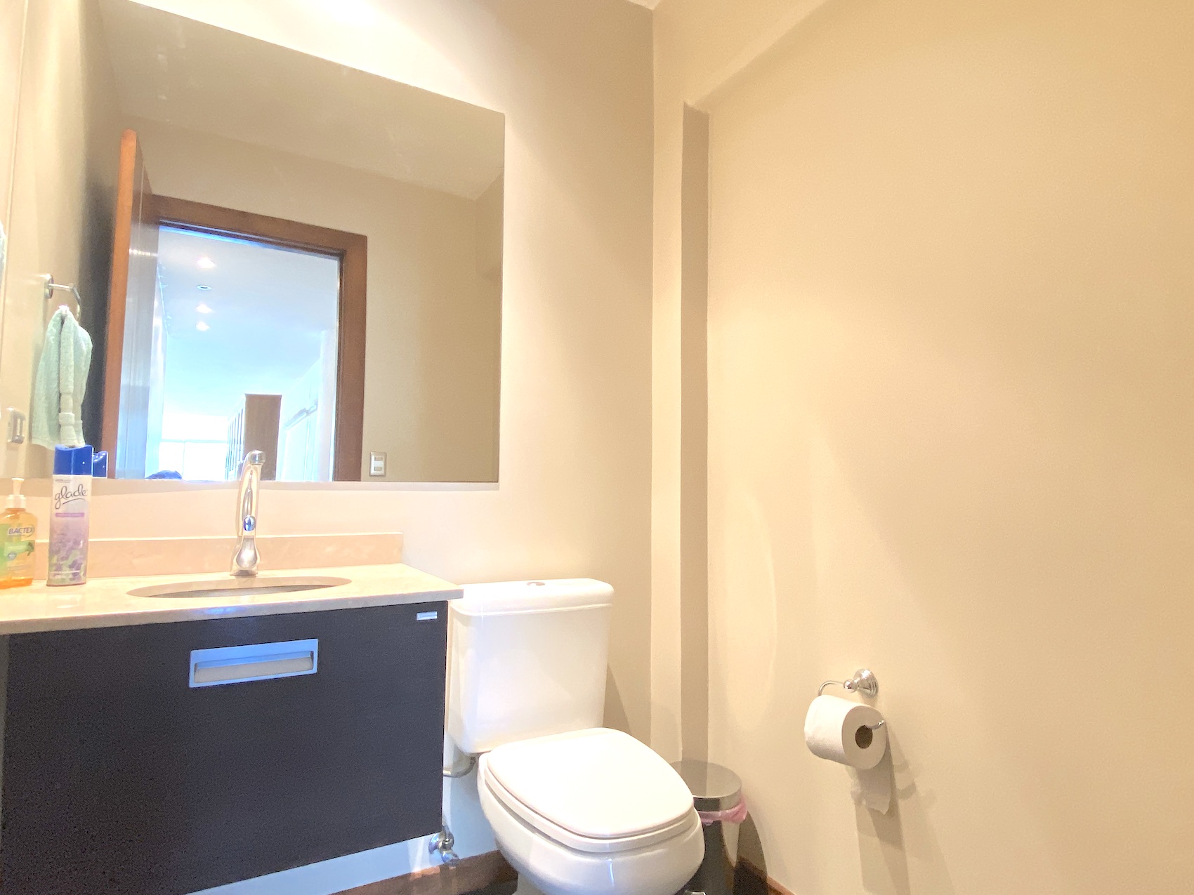 2 bed Apartment For Sale in Escazu, San Jose - thumb 6