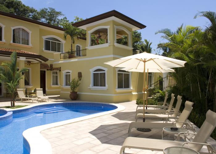 8 bed Single Family Homes For Sale in Herradura, Puntarenas - thumb 1