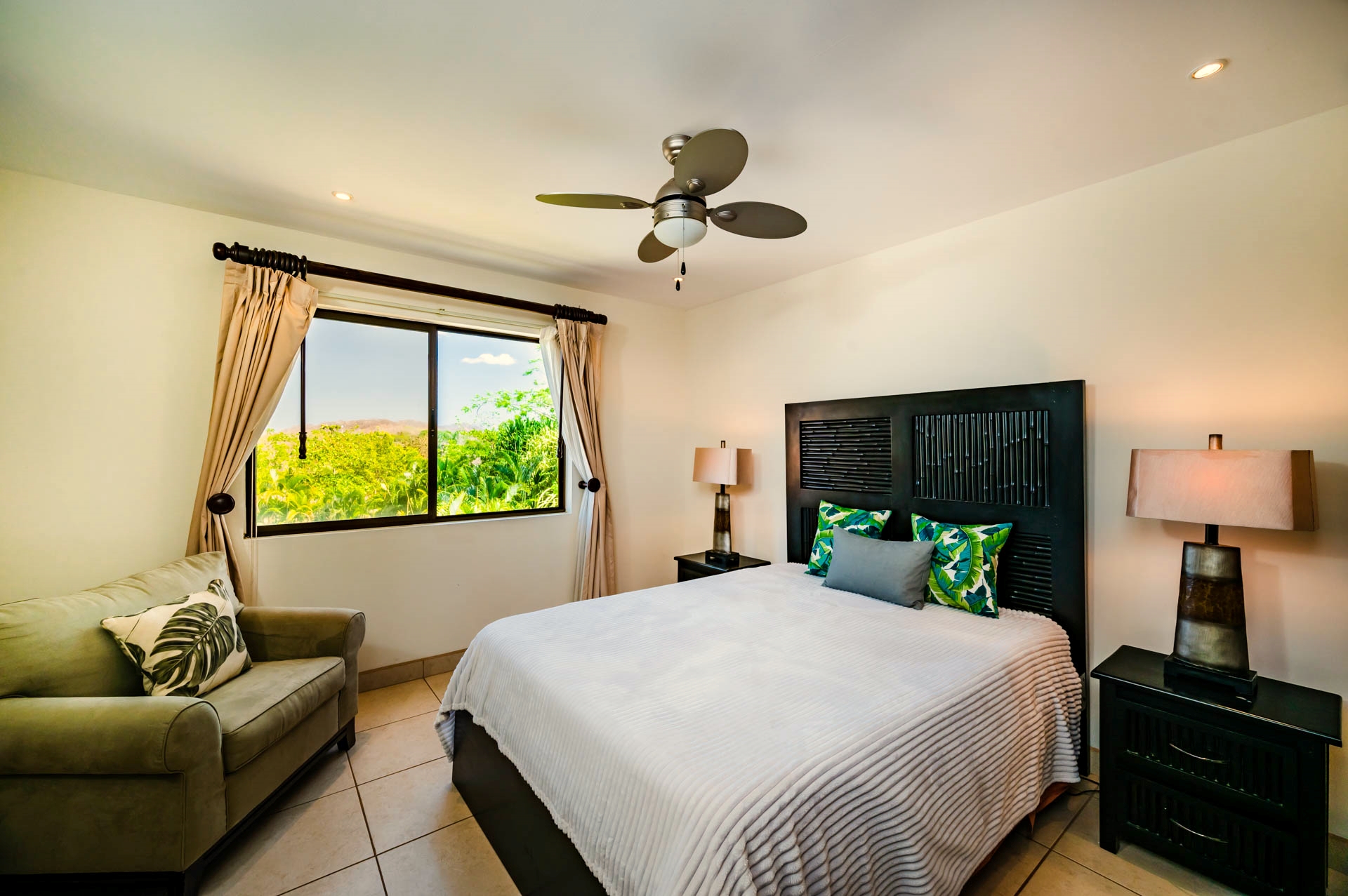 3 bed Condo For Sale in Tamarindo, Guanacaste - thumb 20