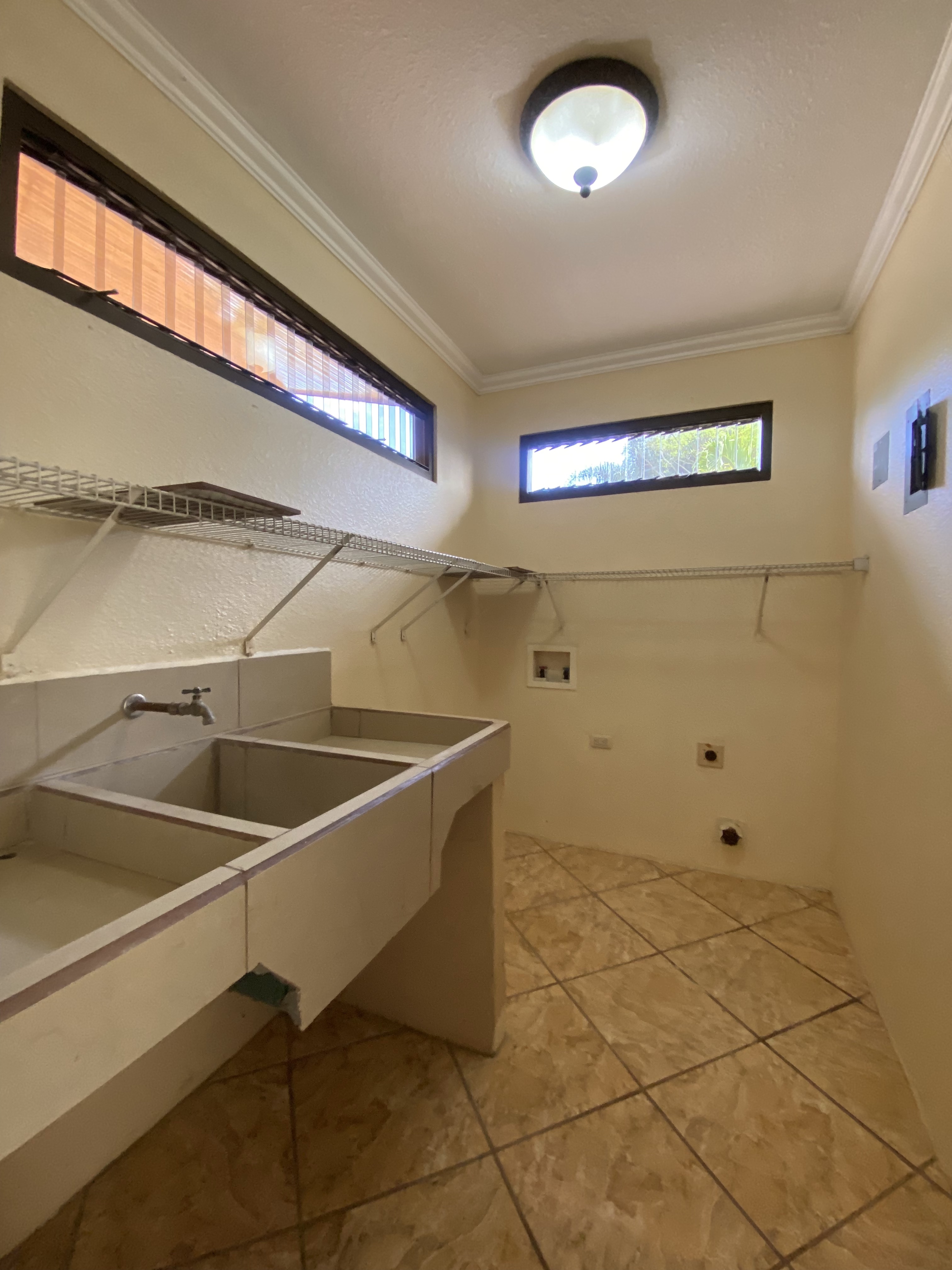 5 bed Single Family Homes For Sale in Atenas, Alajuela - thumb 20