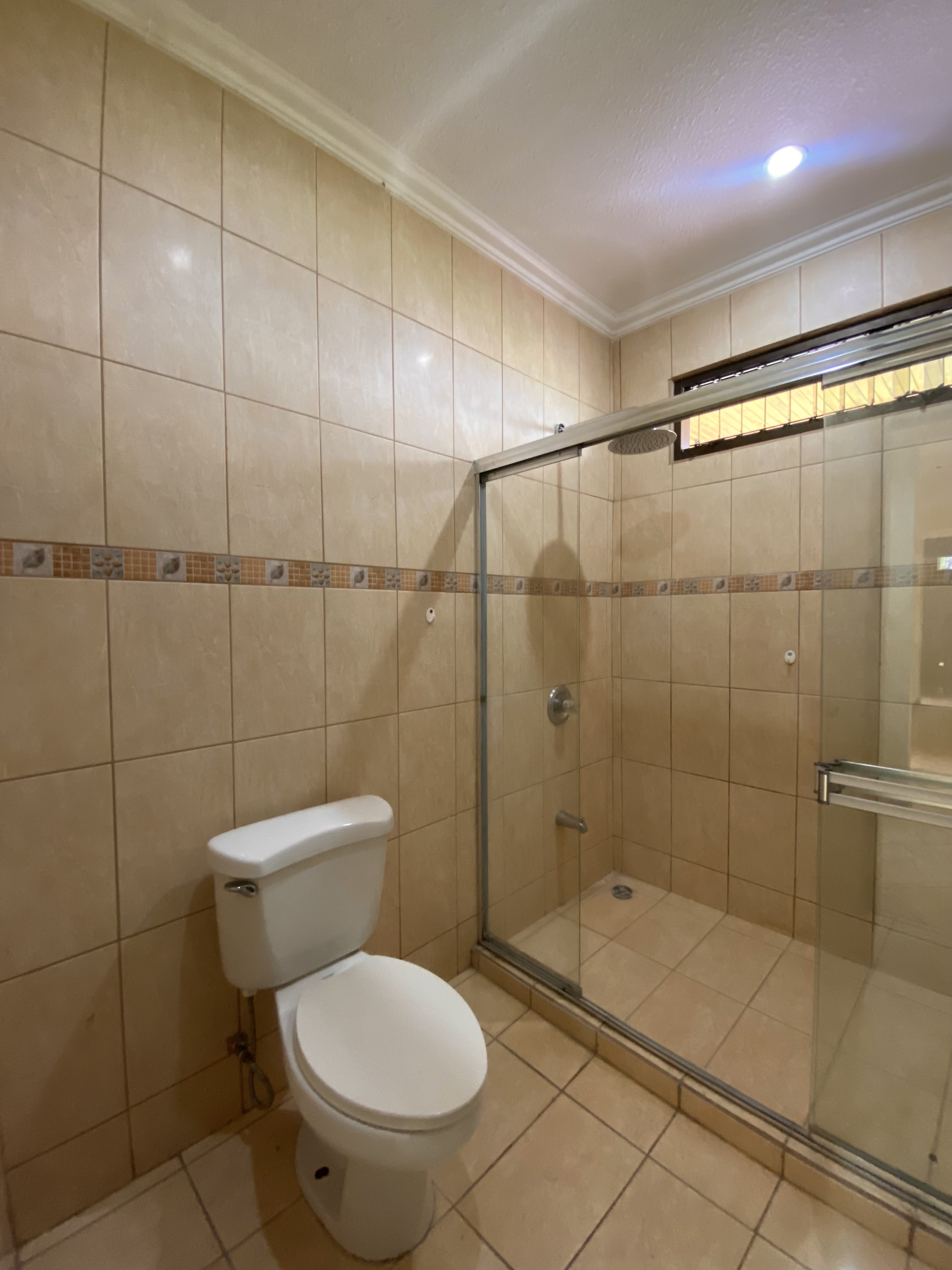 5 bed Single Family Homes For Sale in Atenas, Alajuela - thumb 19