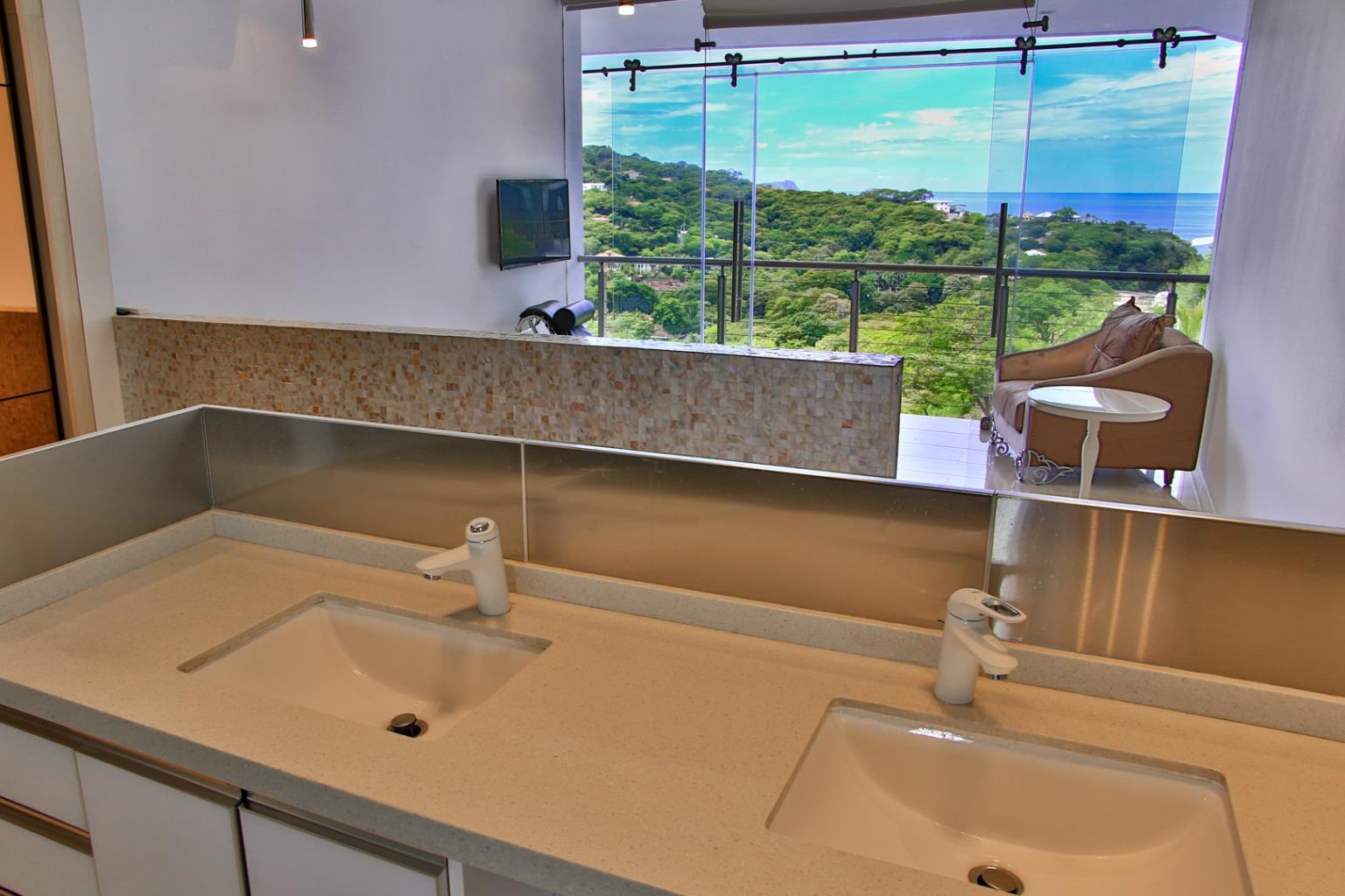 8 bed Single Family Homes For Sale in Ocotal, Guanacaste - thumb 8