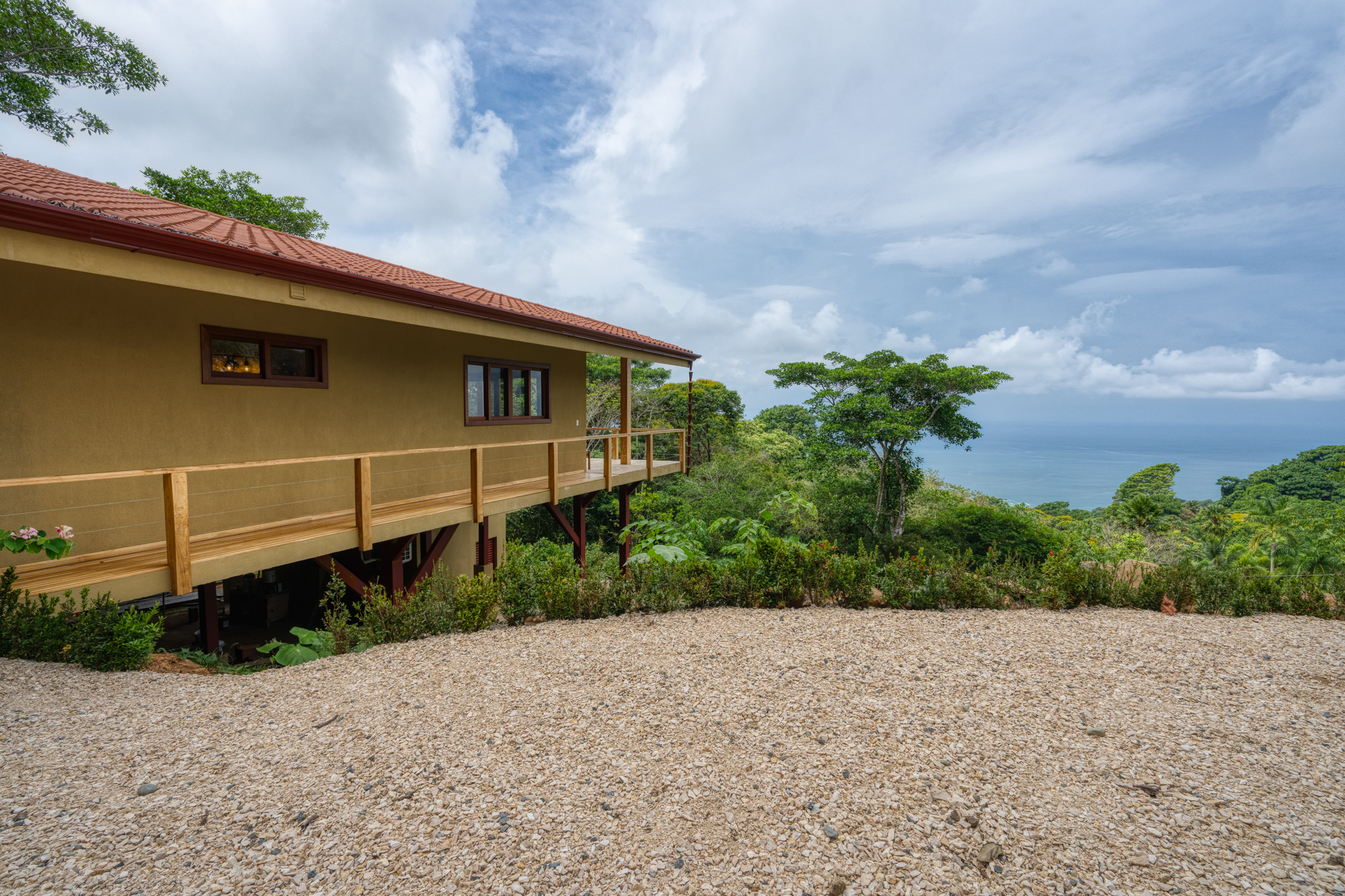 4 bed Single Family Homes For Sale in Dominical, Puntarenas - thumb 8