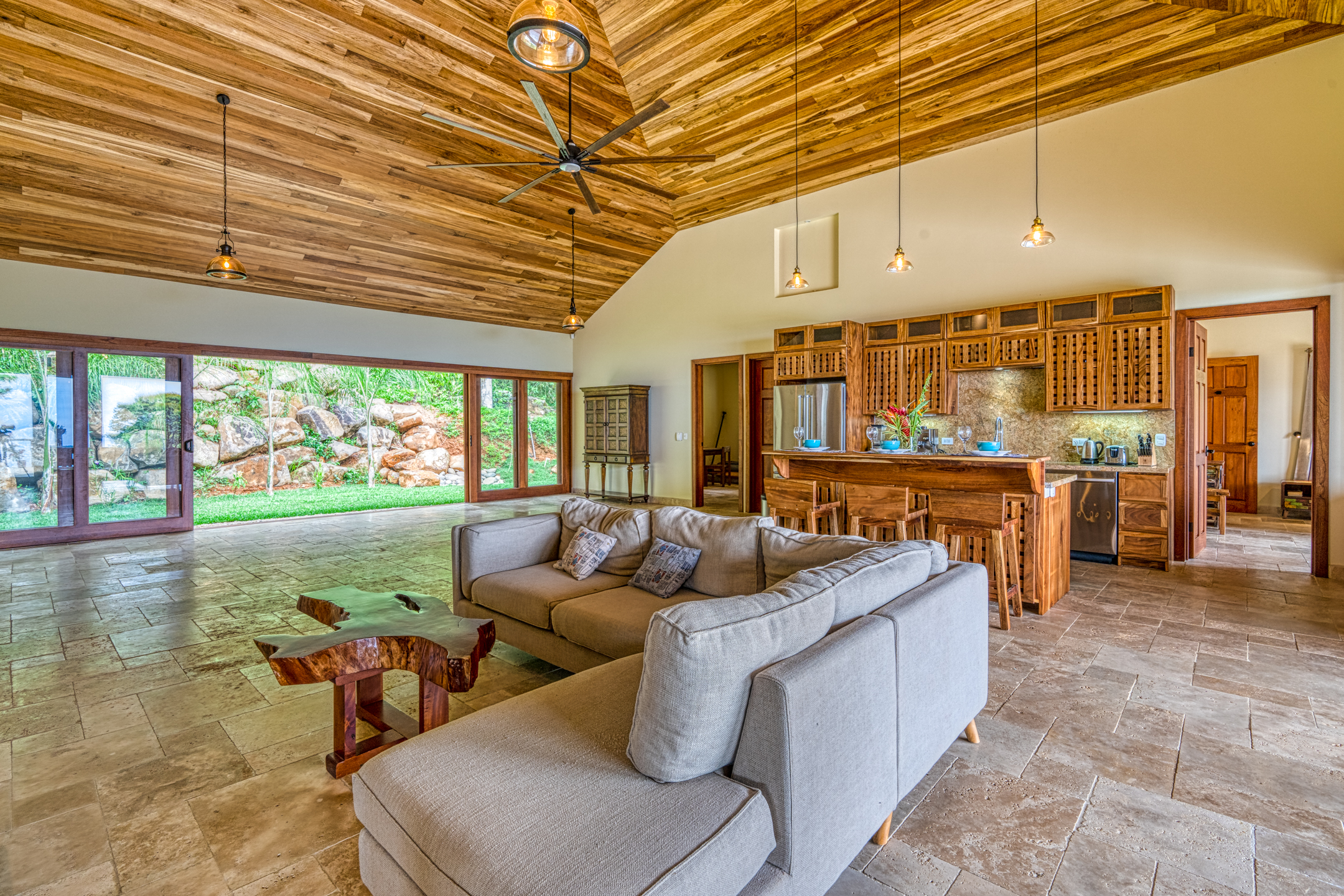 4 bed Single Family Homes For Sale in Dominical, Puntarenas - thumb 23