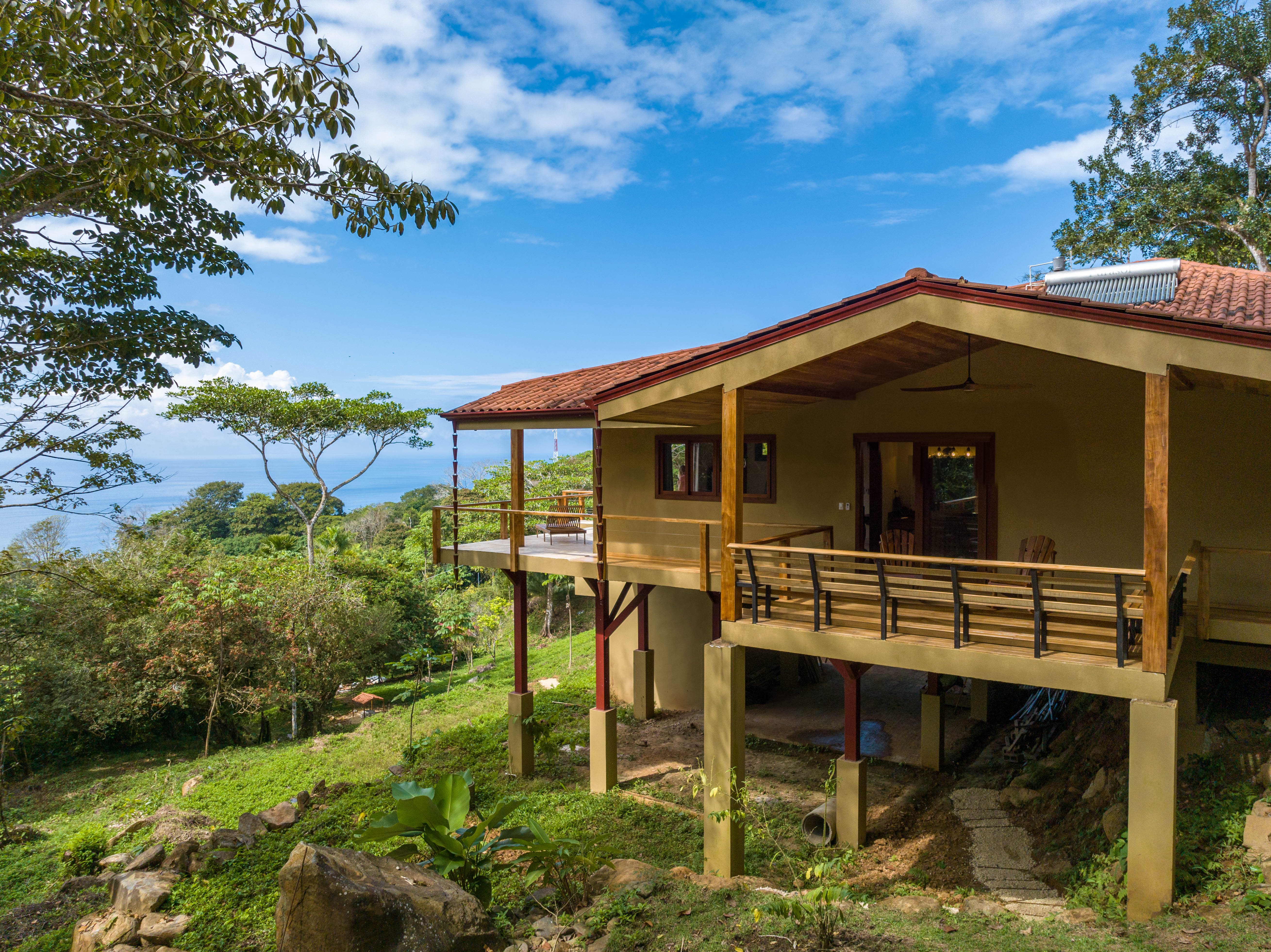 4 bed Single Family Homes For Sale in Dominical, Puntarenas - thumb 7