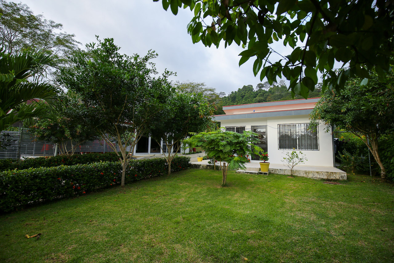 2 bed Commercial For Sale in Dominical, Puntarenas - thumb 11