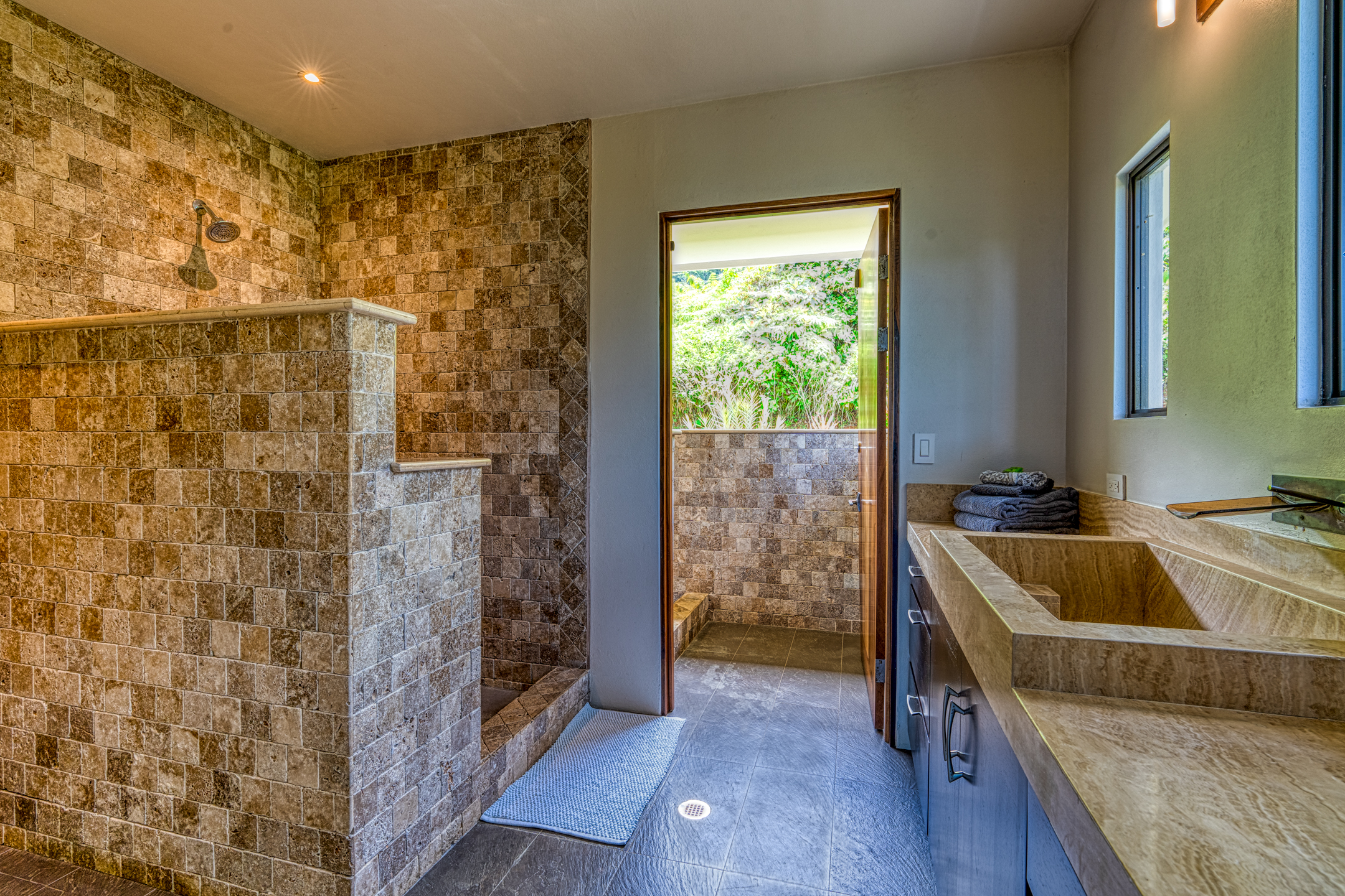 3 bed Single Family Homes For Sale in Dominical, Puntarenas - thumb 28
