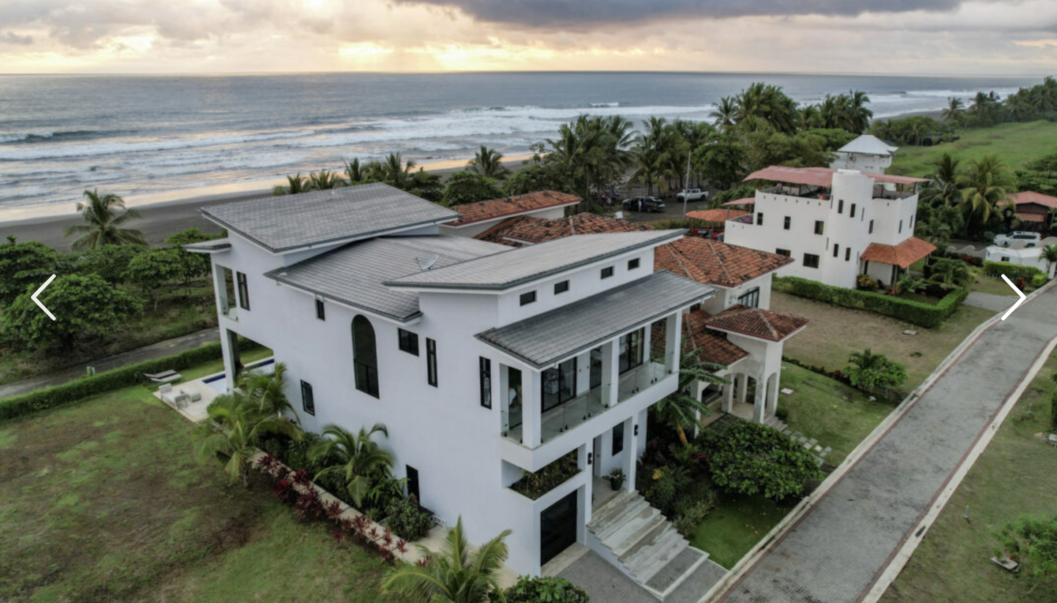 4 bed Single Family Homes For Sale in Playa Hermosa, Puntarenas - thumb 22