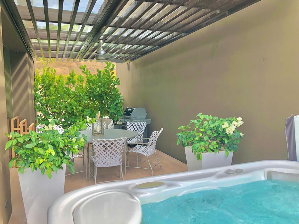 2 bed Condo For Sale in Herradura, Puntarenas - thumb 8