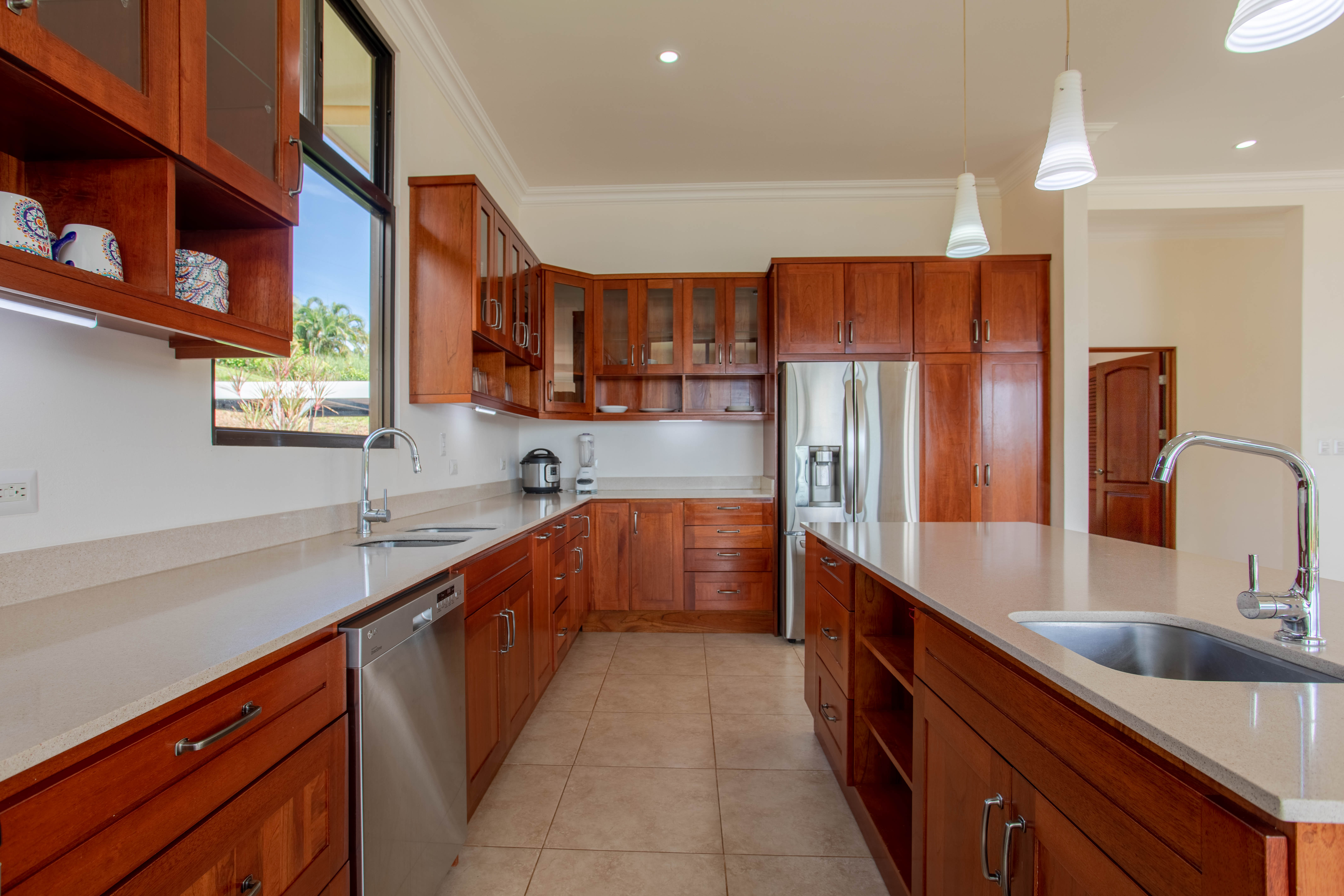 2 bed Single Family Homes For Sale in Dominical, Puntarenas - thumb 6